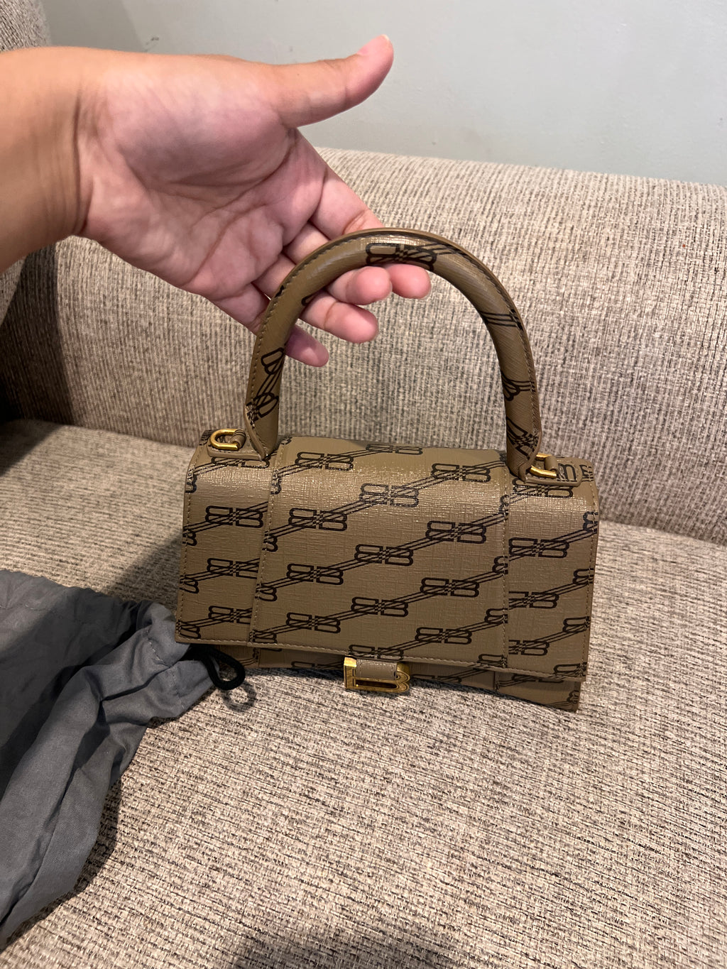 Balenciaga Hourglass Small