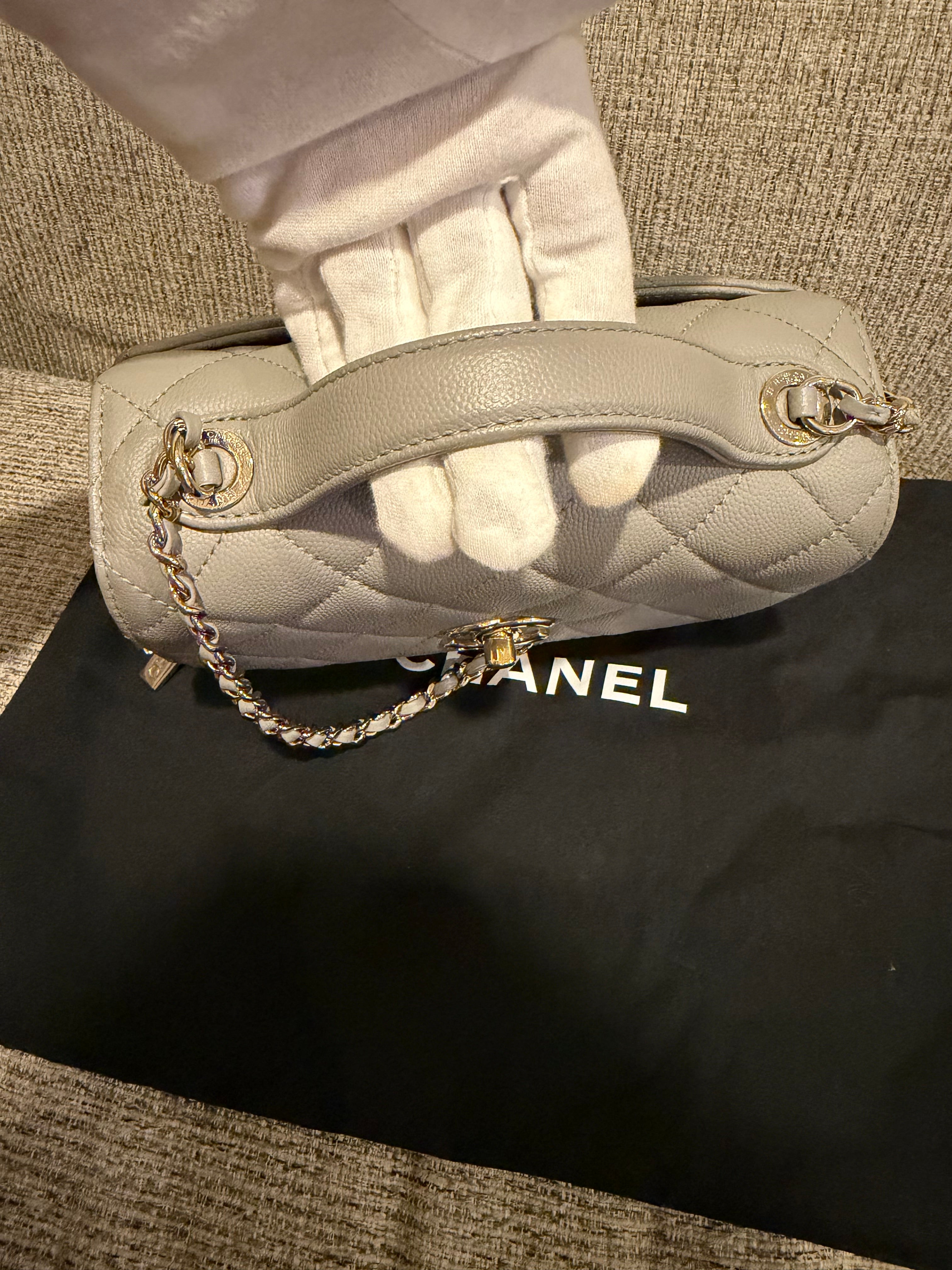 Chanel Business Affinity Grey Small
