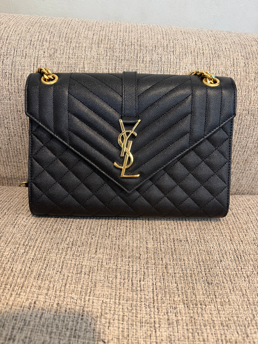 YSL Envelope Medium Black