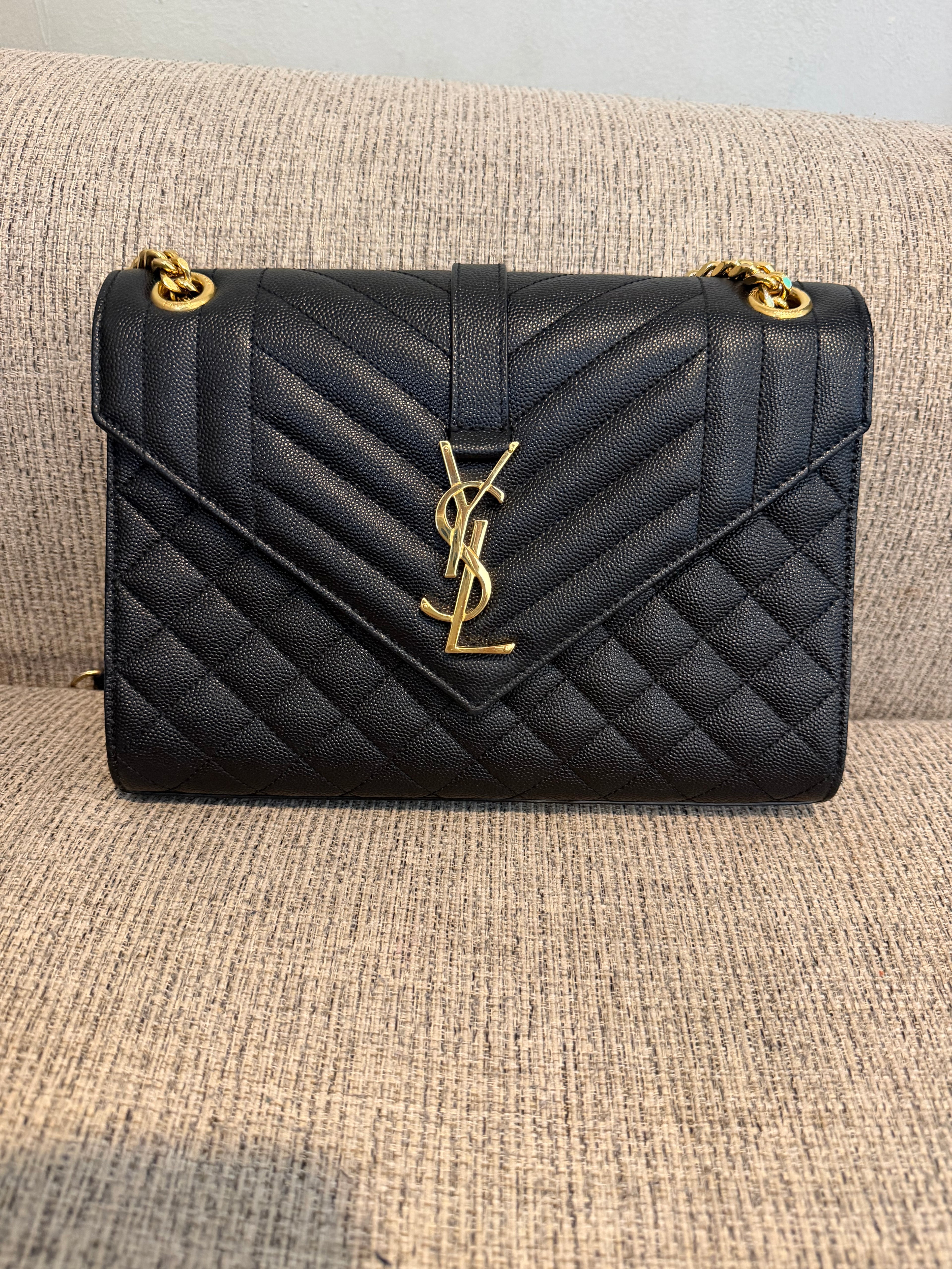 YSL Envelope Medium Black