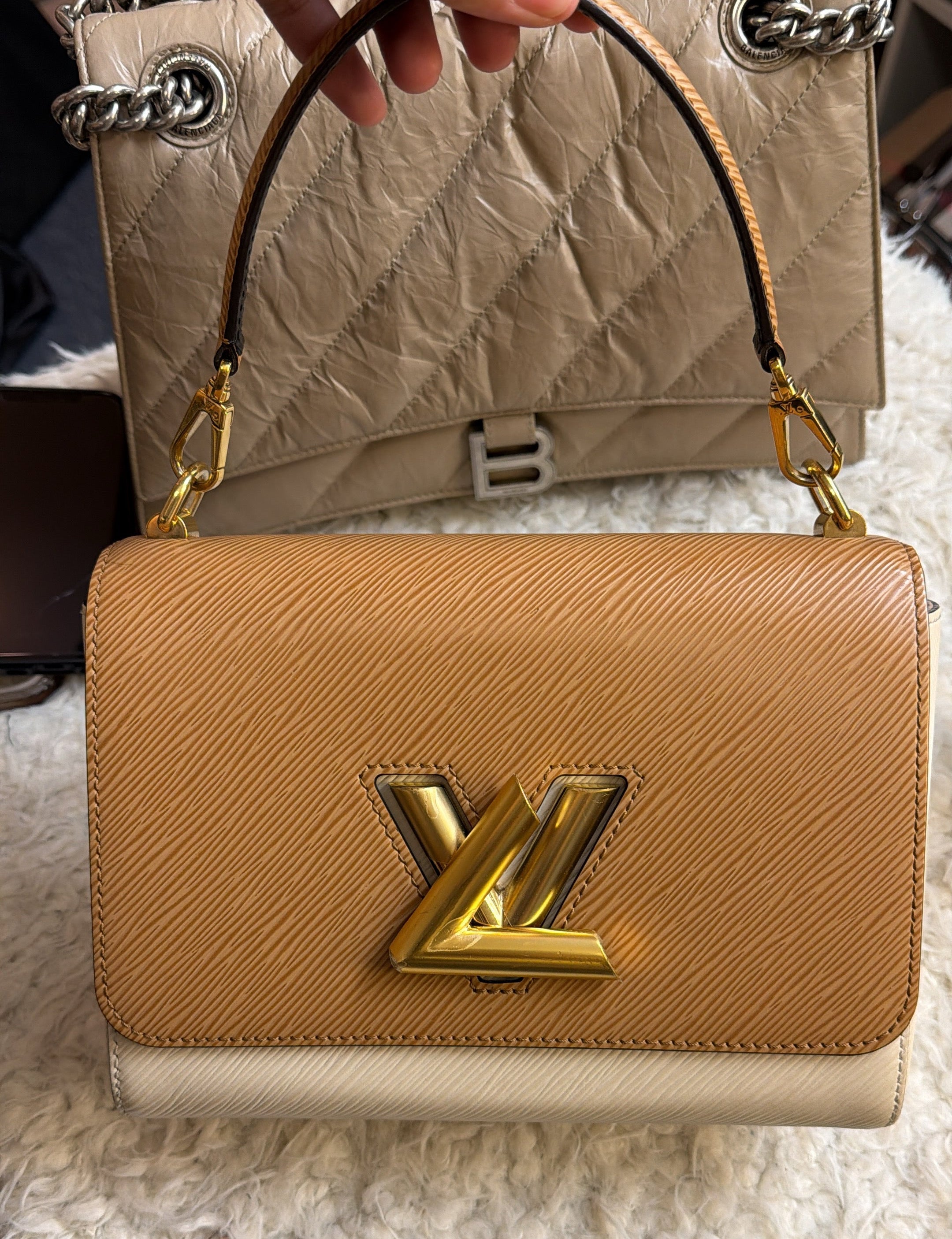 Louis Vuitton Twist MM