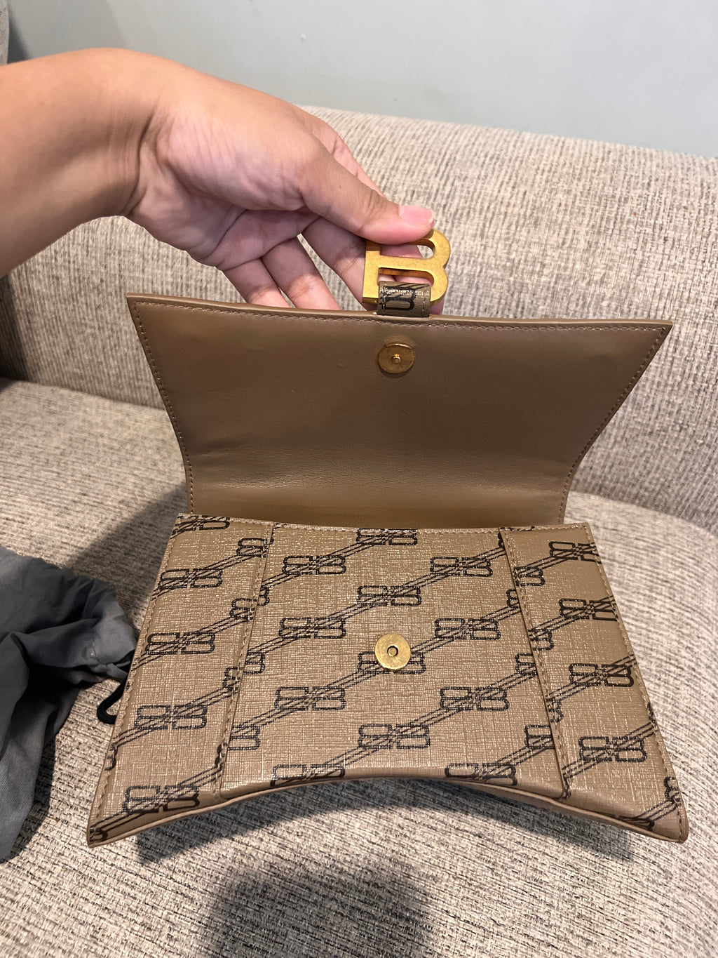 Balenciaga Hourglass Small