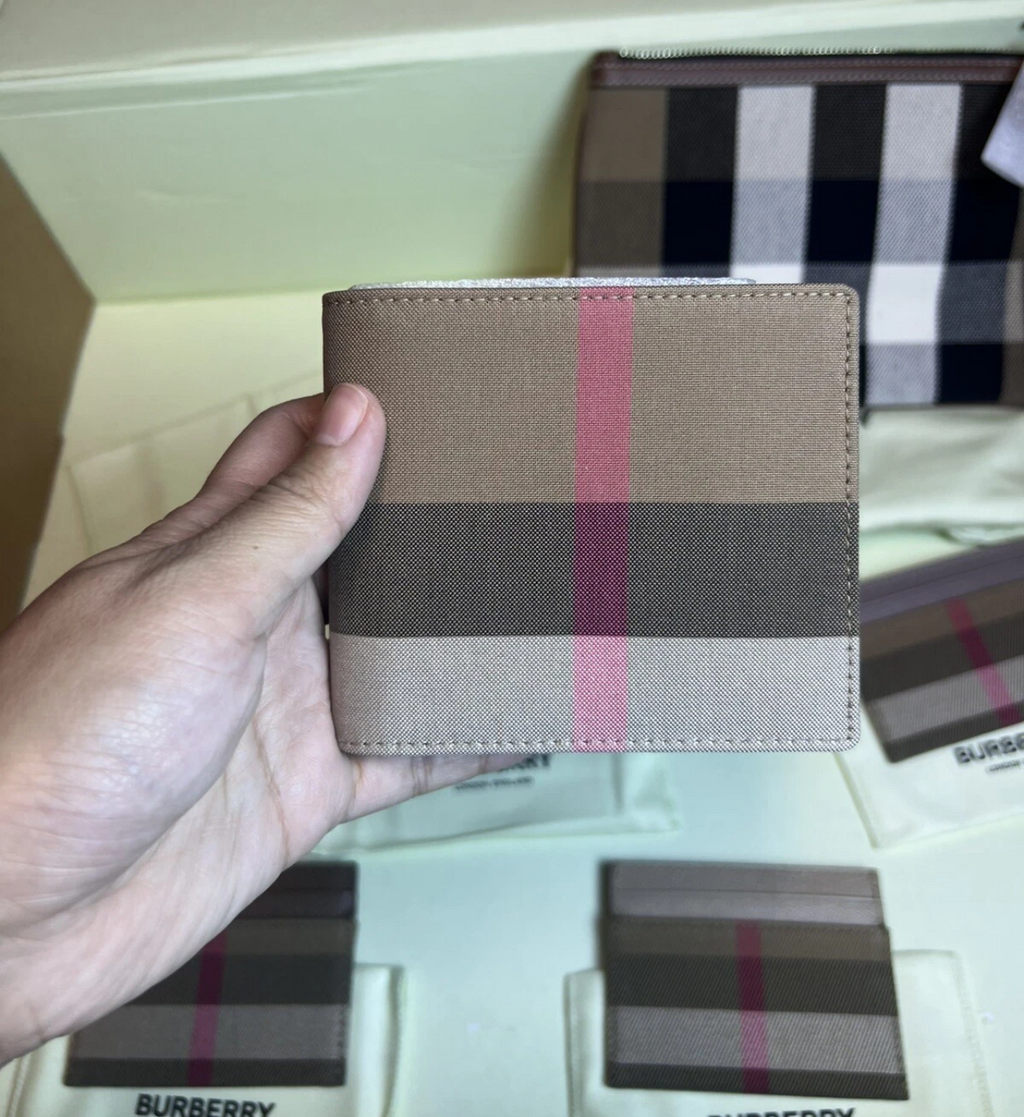 Burberry Men’s Bifold Wallet