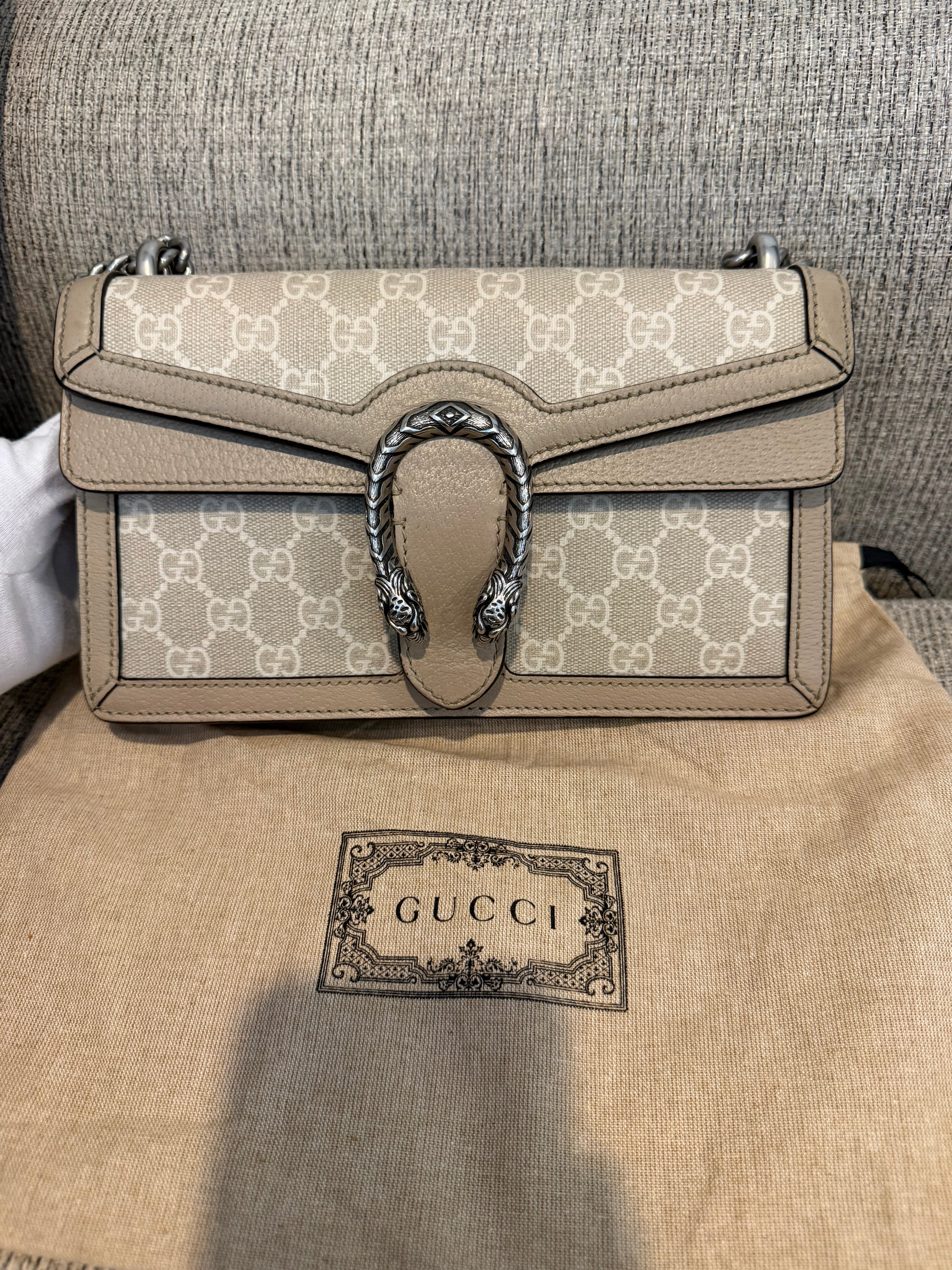 GUCCI Dionysus Limited Edition White Gg Logo