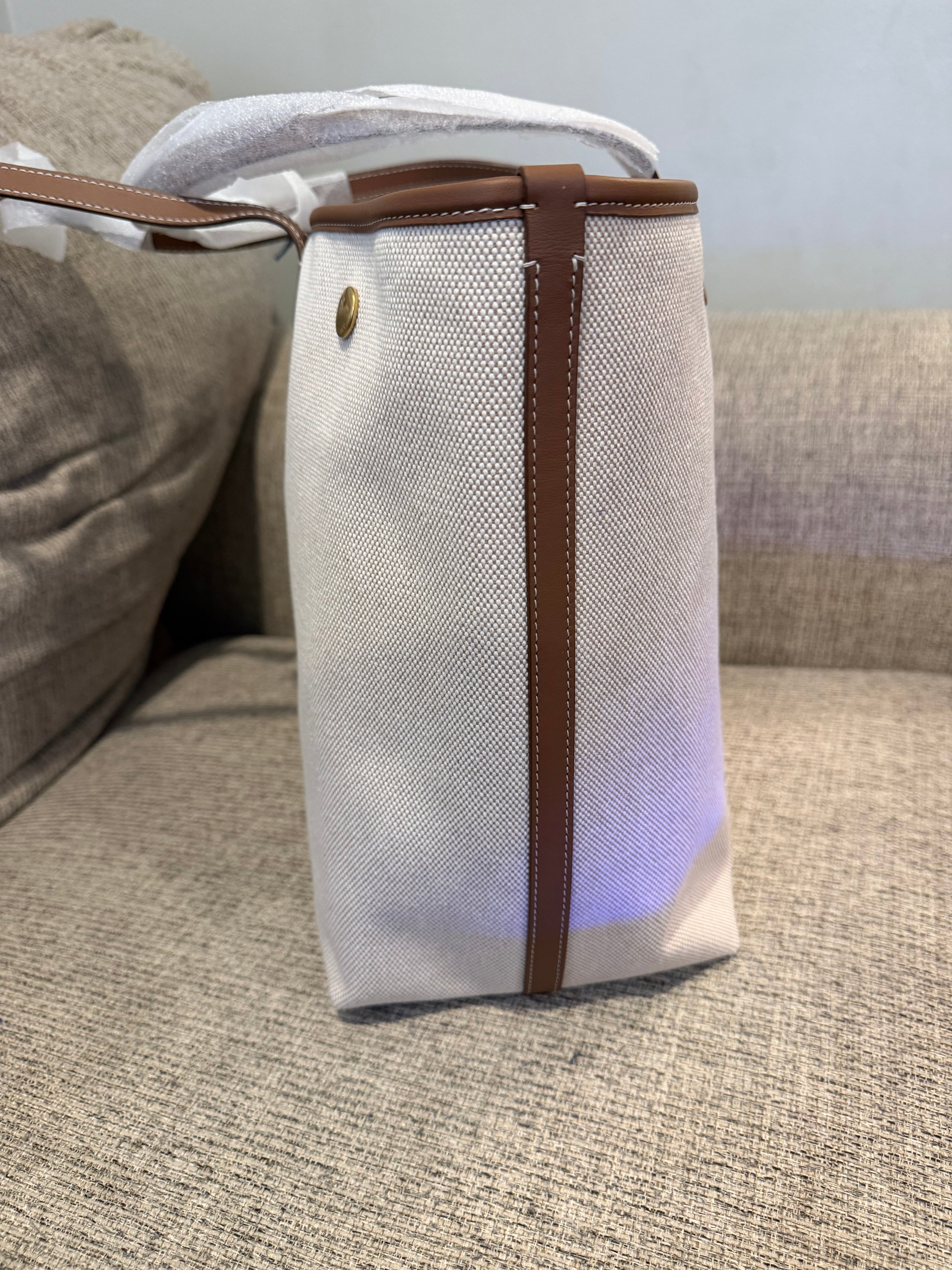 Burberry Tote Bag Medium