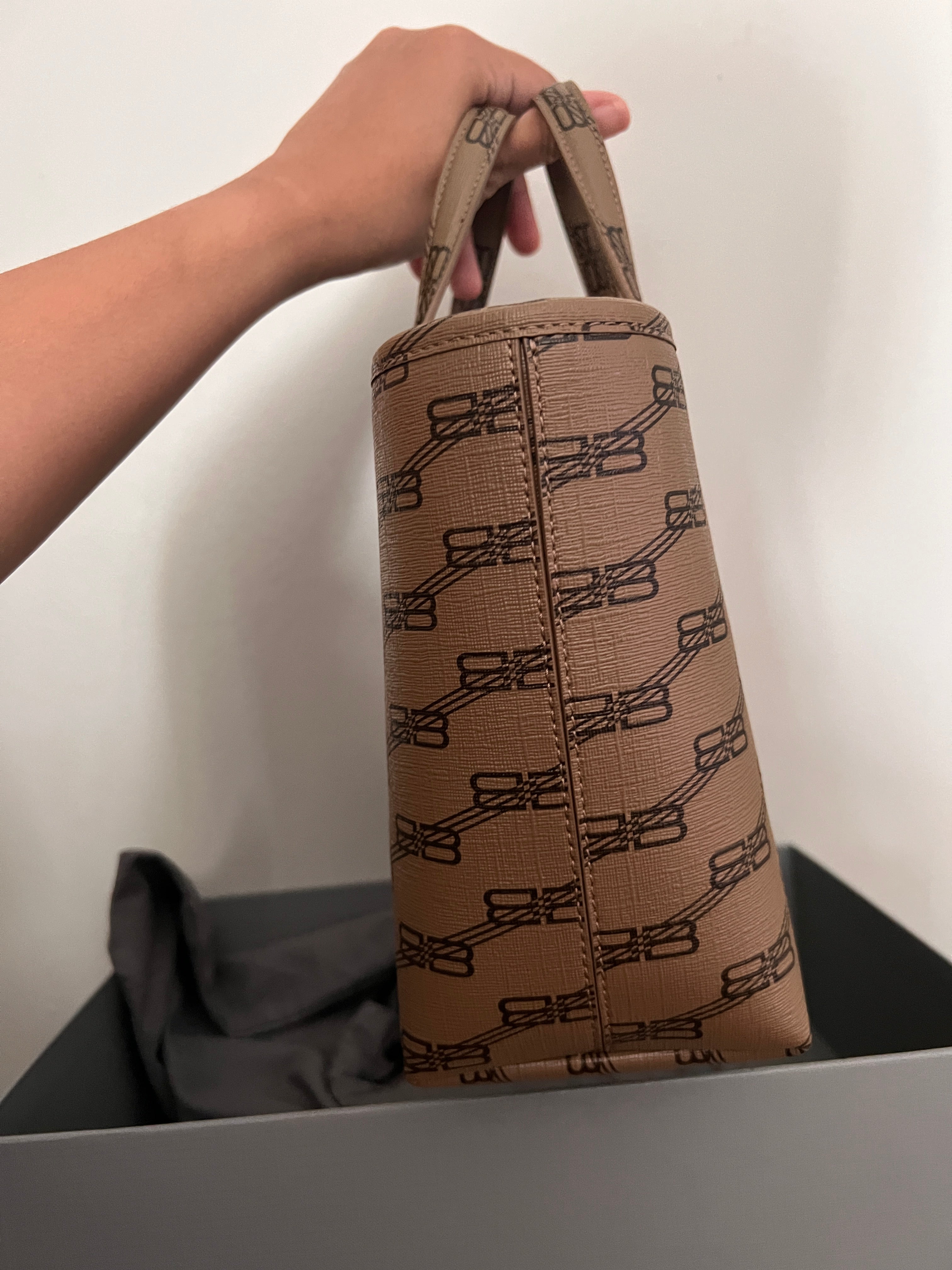 Balenciaga Tophandle/Crossbody Small Shoppers Tote