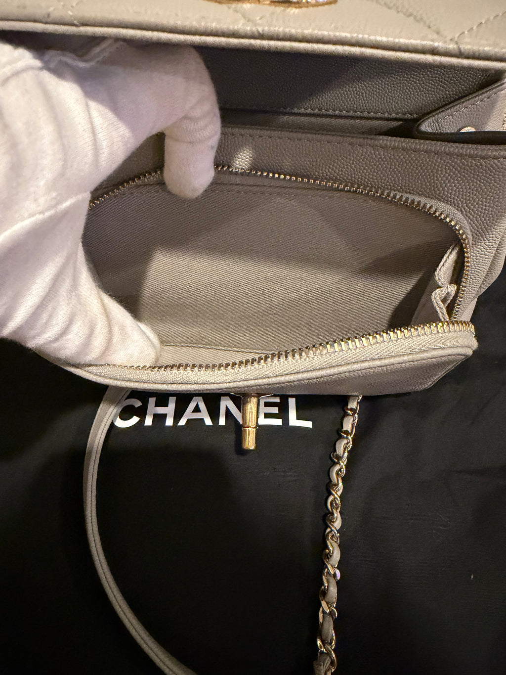 Chanel Business Affinity Grey Small