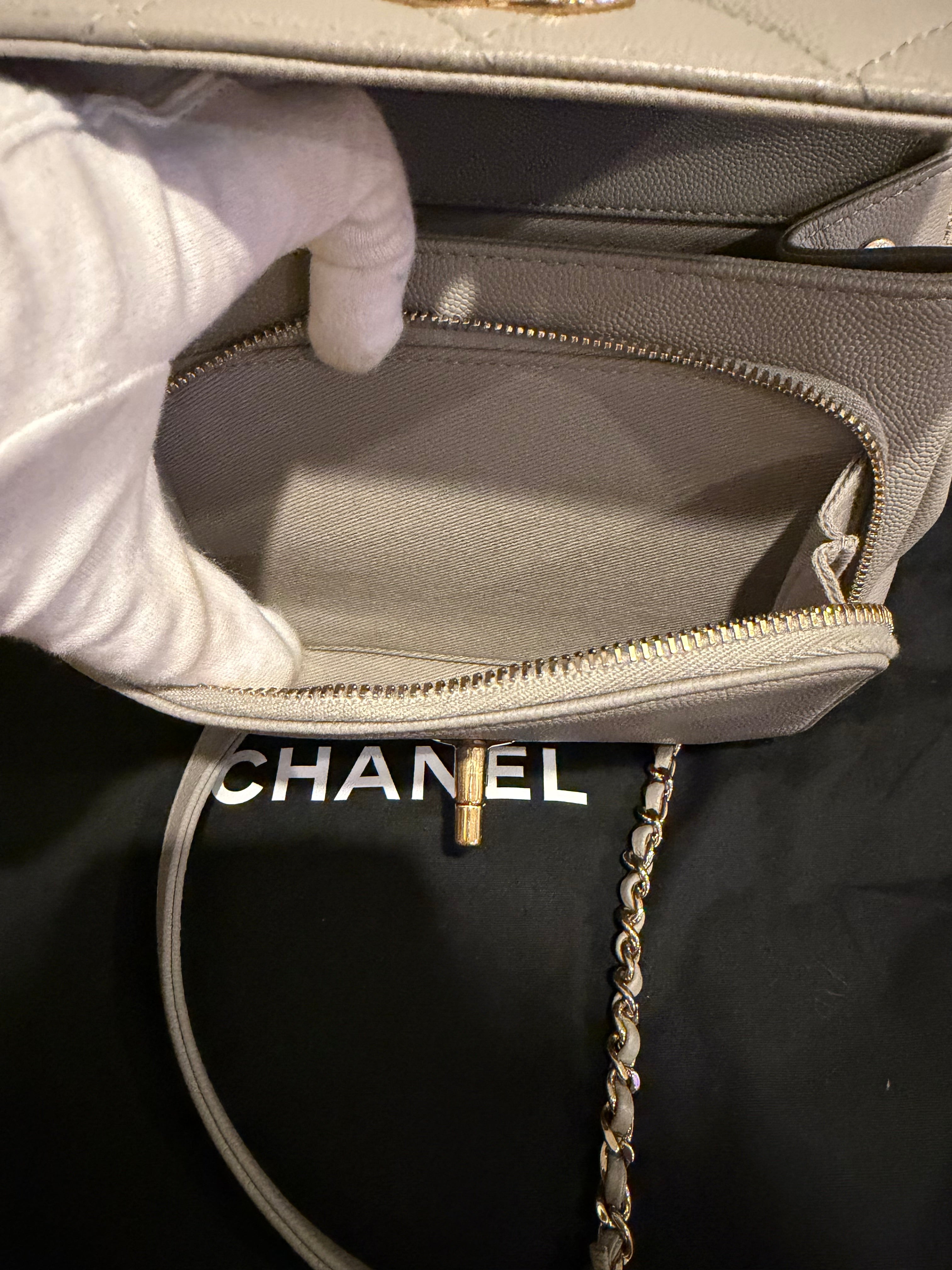 Chanel Business Affinity Grey Small
