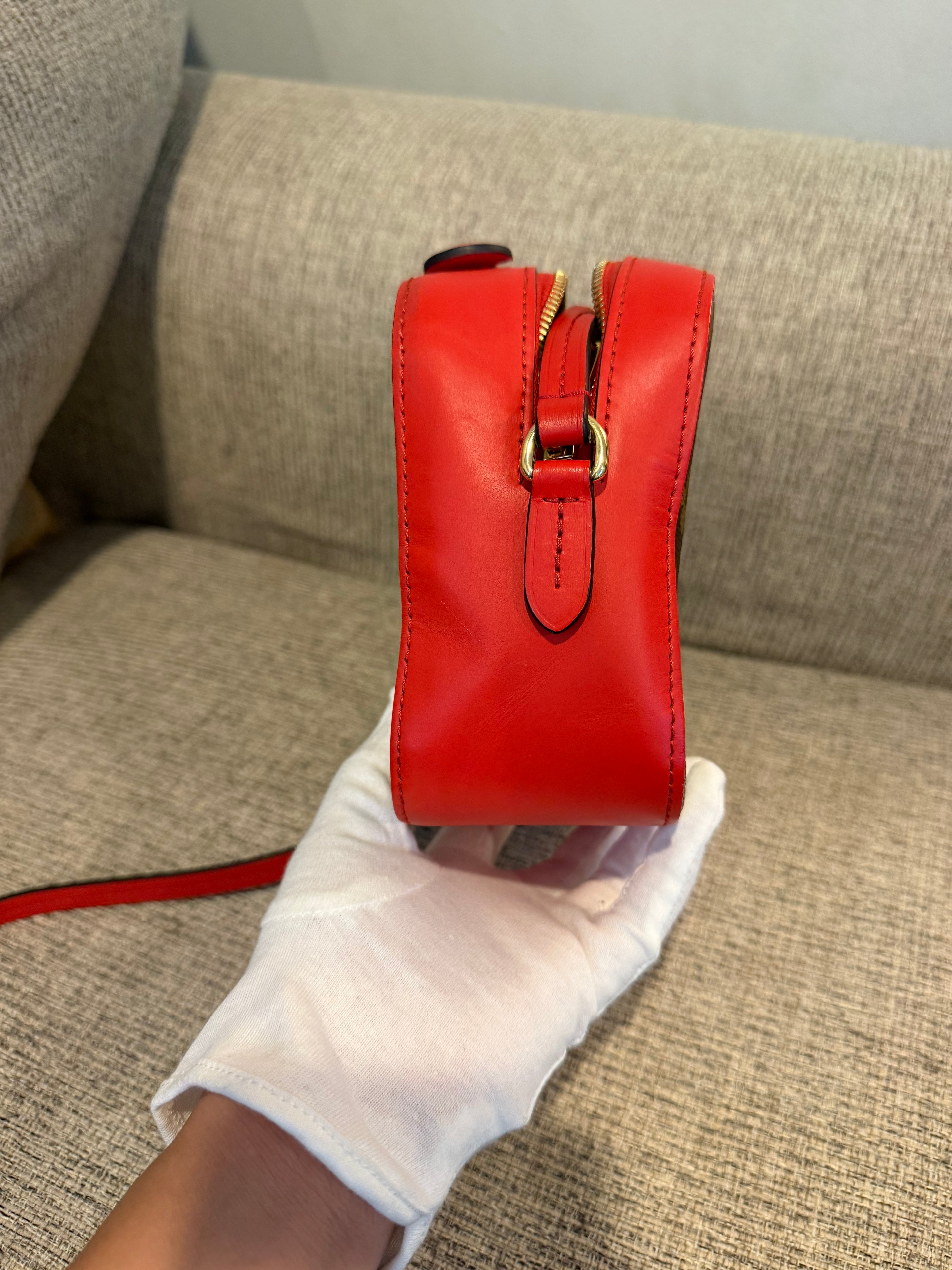Louis Vuitton Saintonge Red