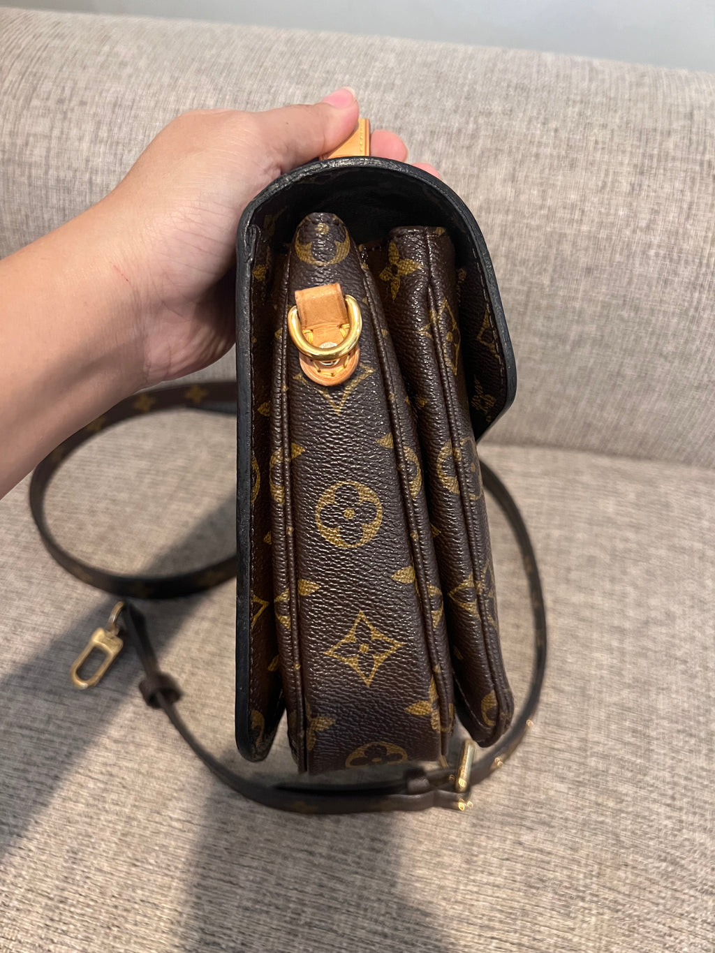 Louis Vuitton Metis Monogram