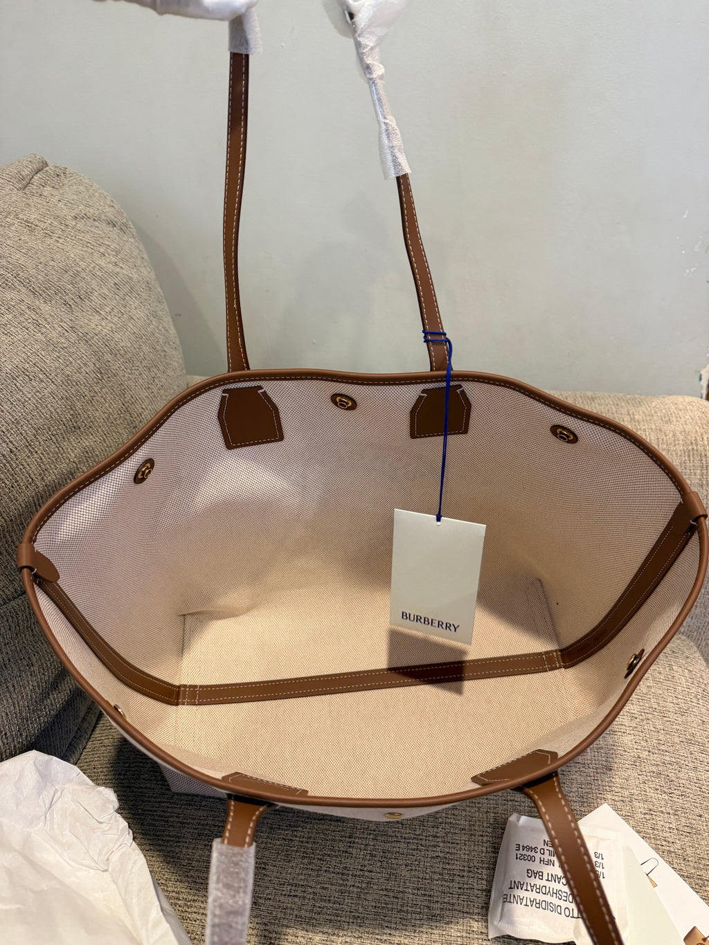 Burberry Tote Bag Medium