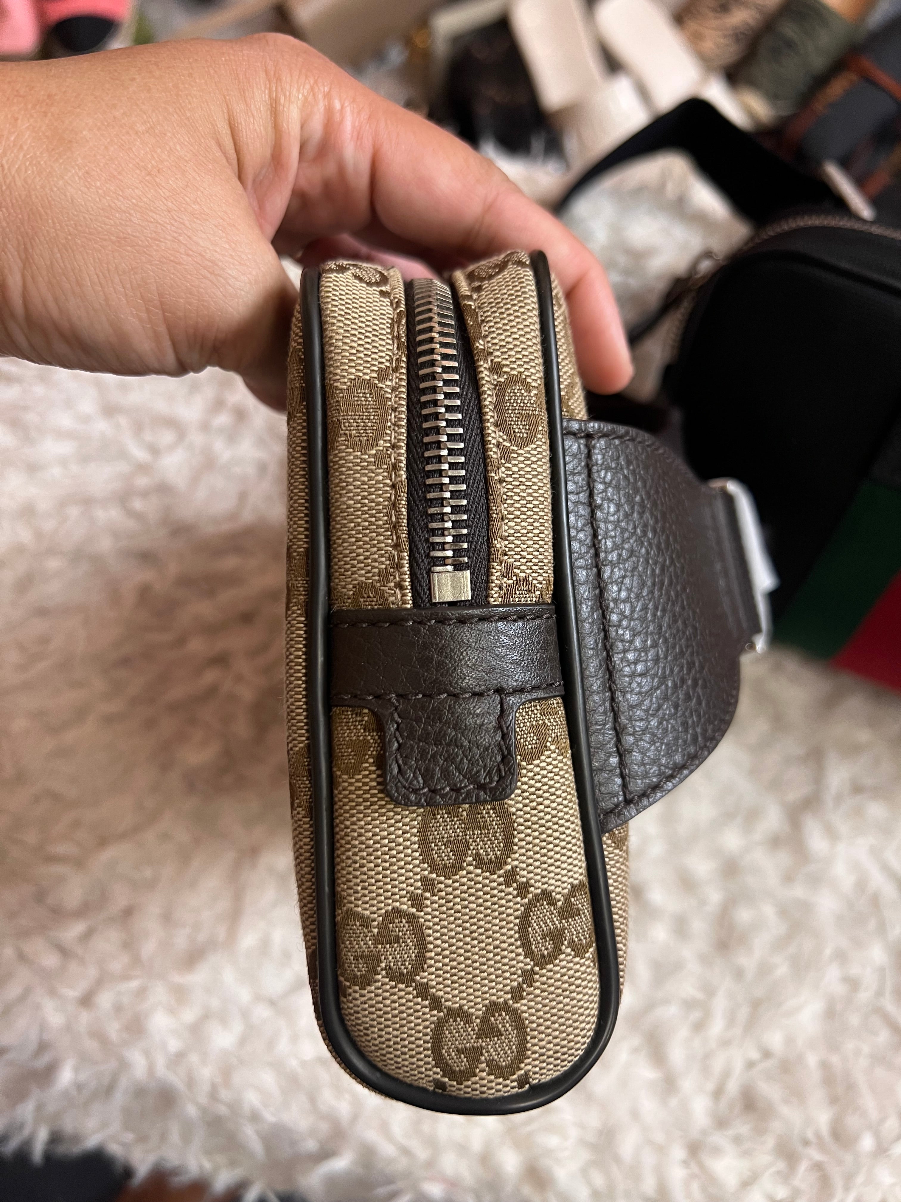 Gucci Supreme Beltbag/BumBag Bnew