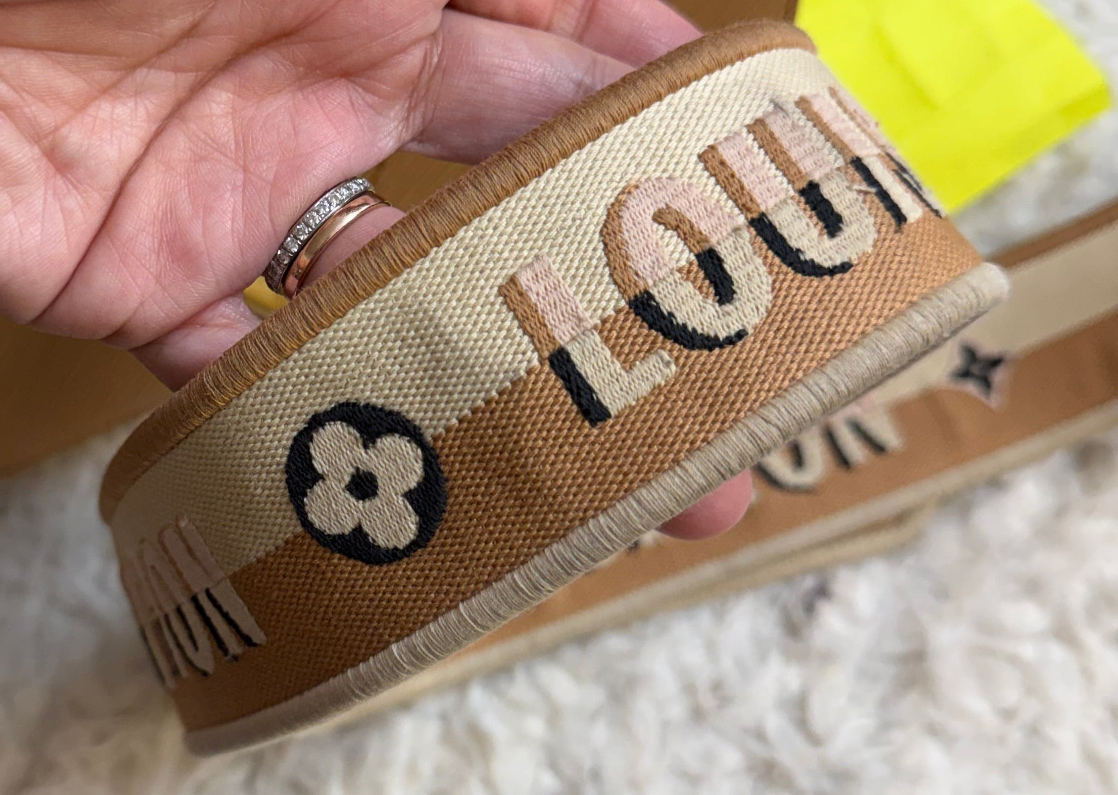 Louis Vuitton Twist MM