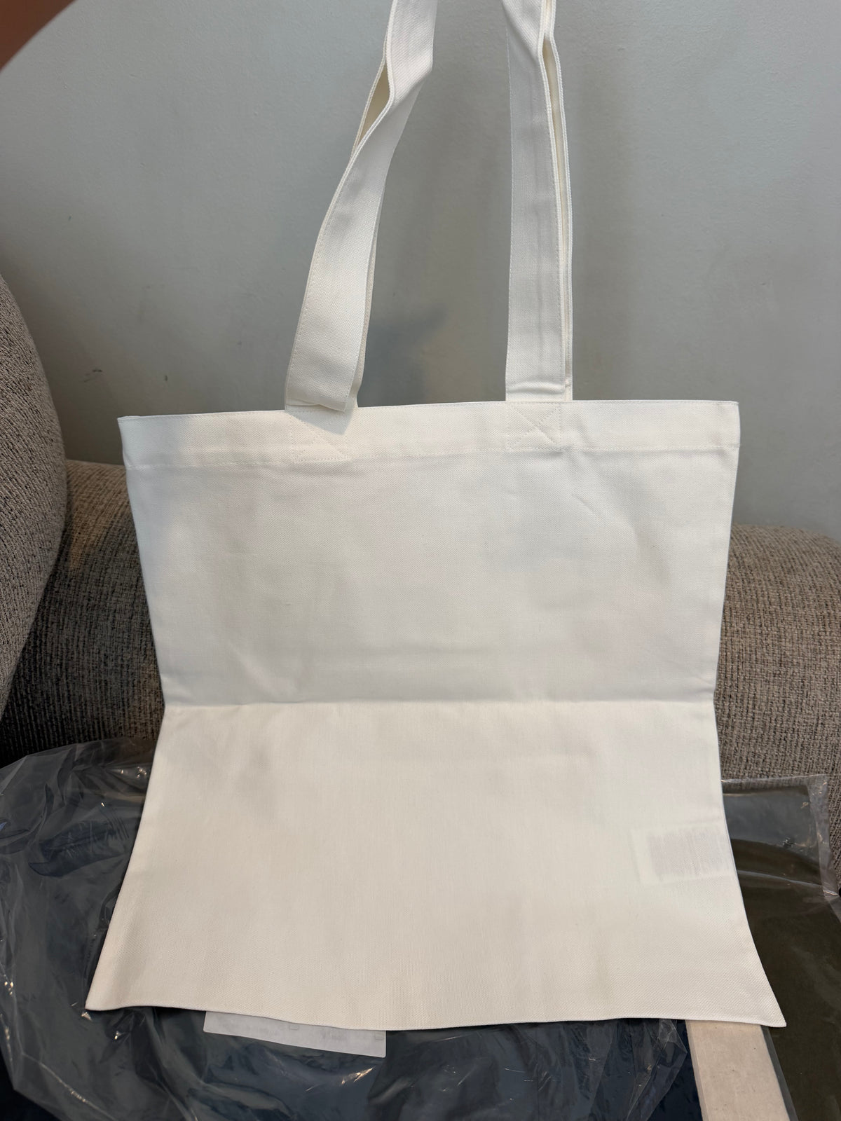 YSL Tote Bag Bnew