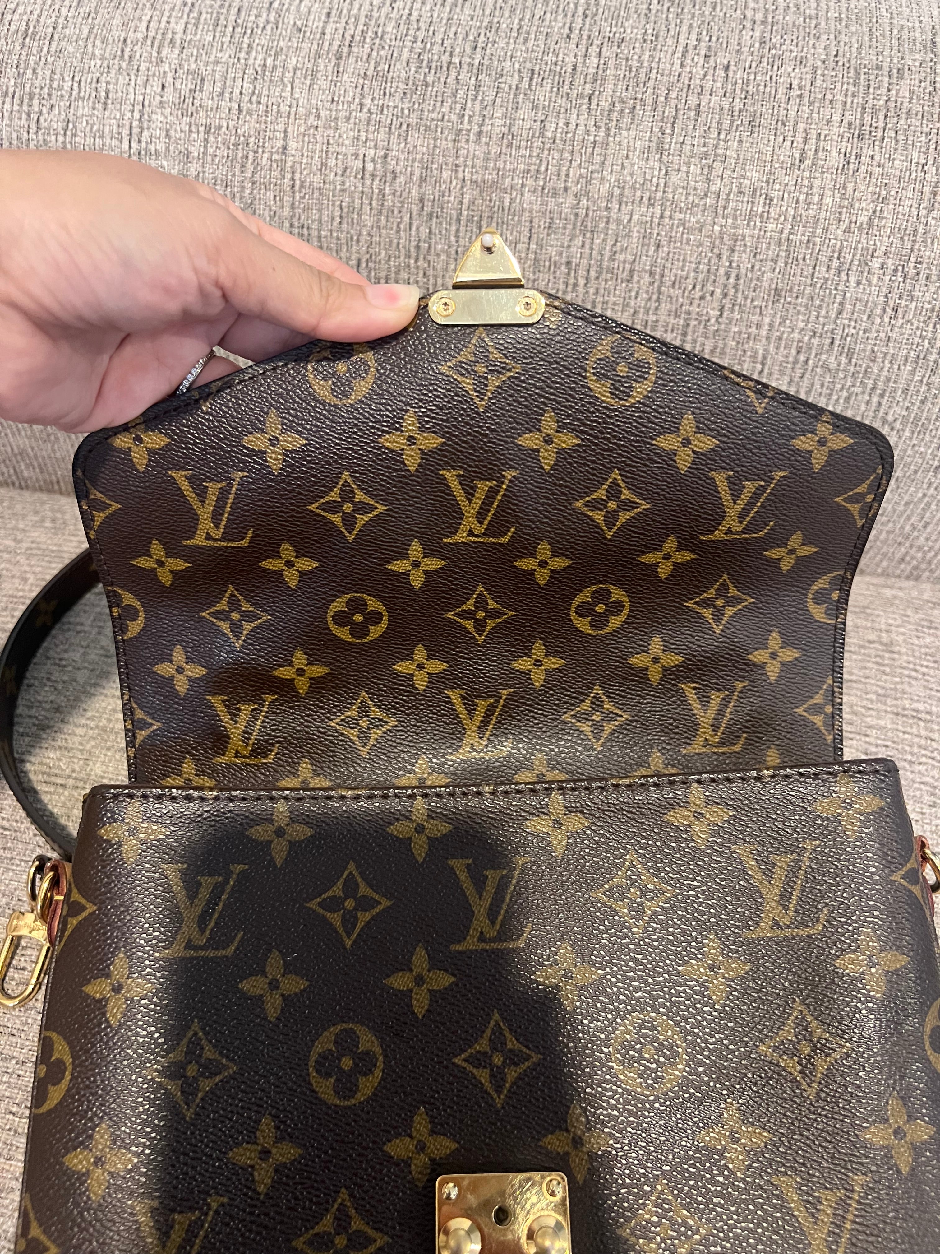 Louis Vuitton Metis Monogram