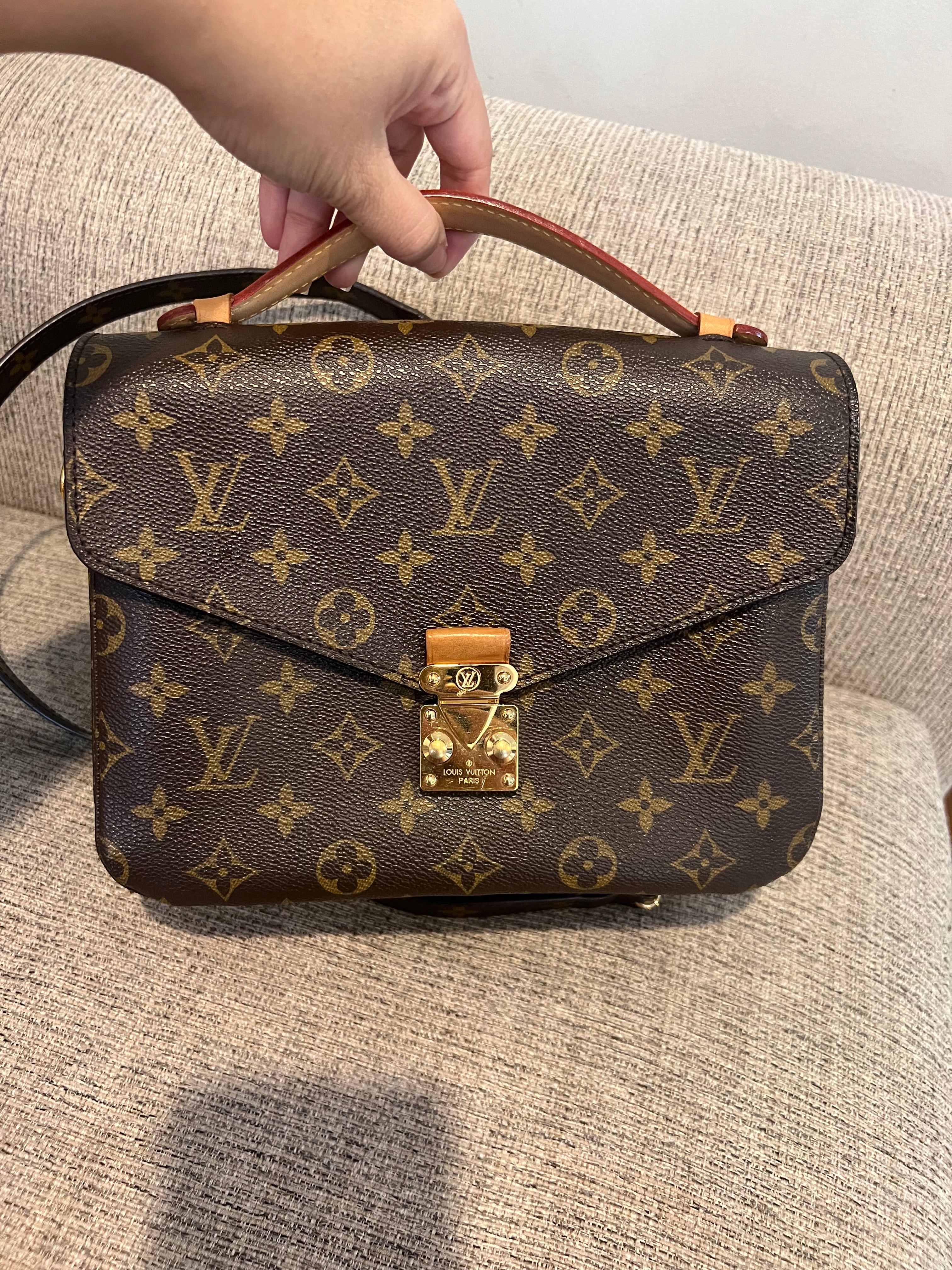 Louis Vuitton Metis Monogram