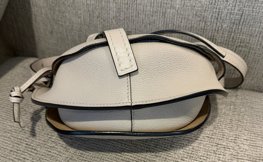 Loewe Gate Small