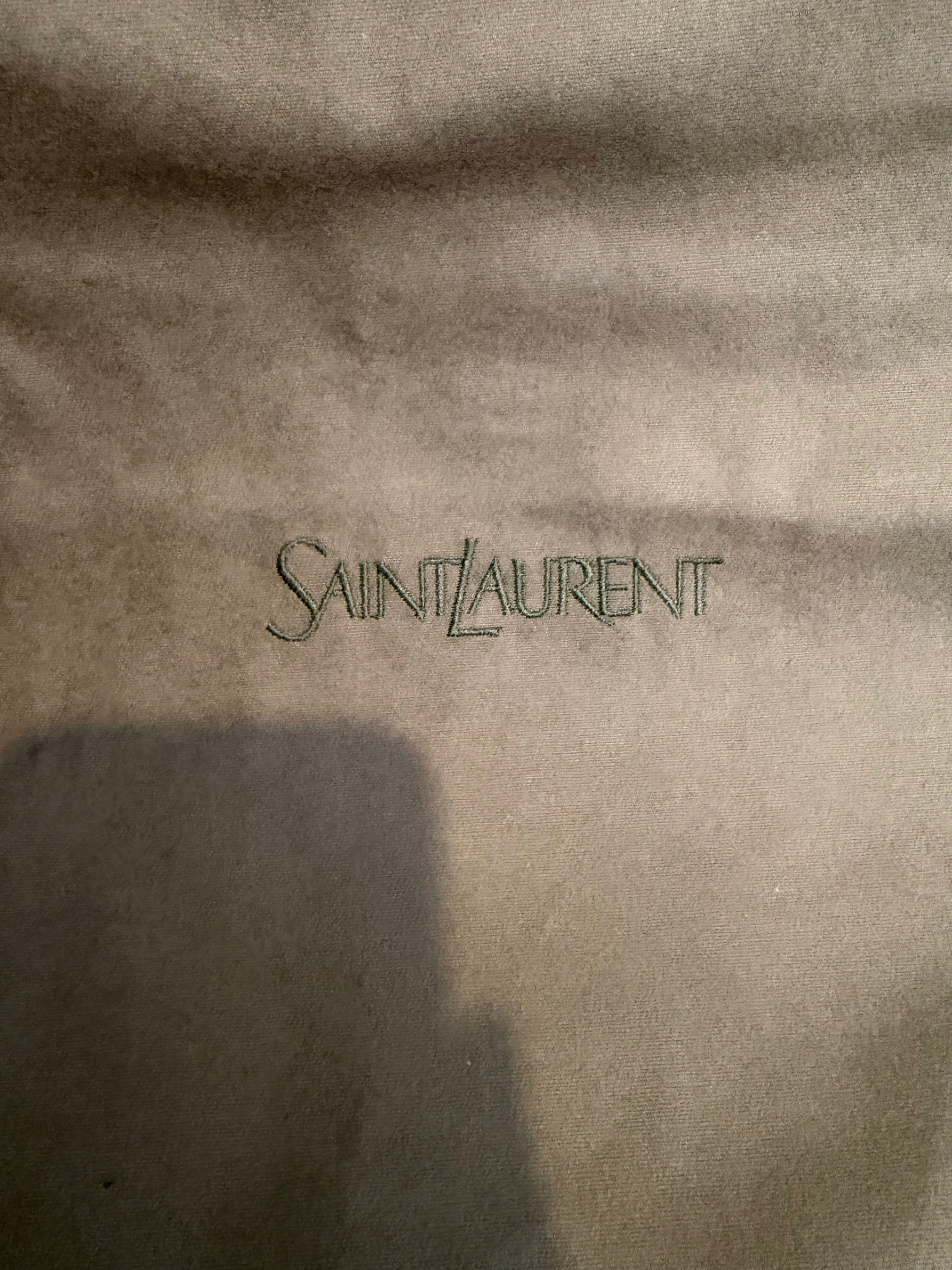 YSL KHAKI Toe bag
