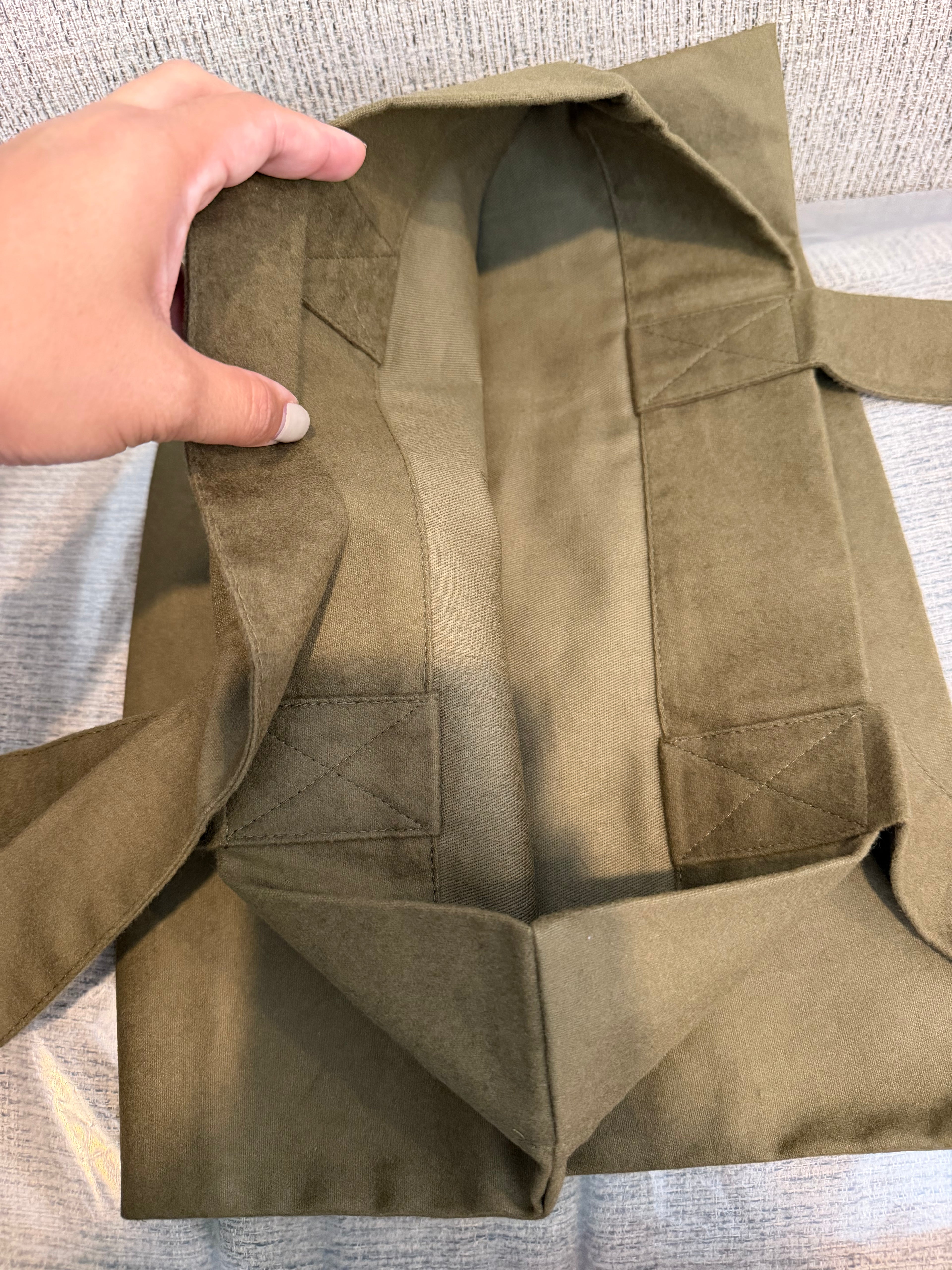 YSL KHAKI Toe bag