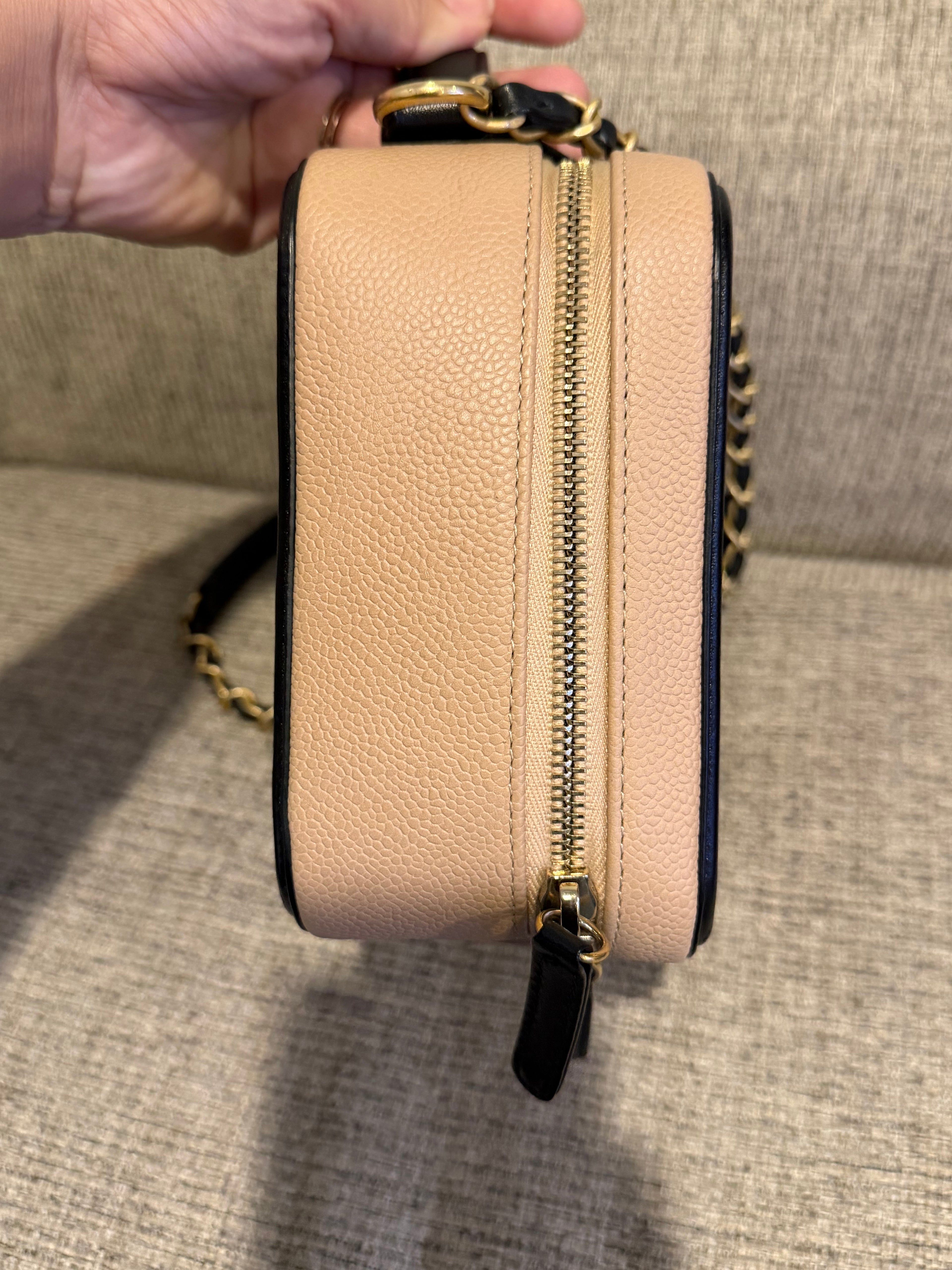 Chanel Filigree Vanity Bicolor