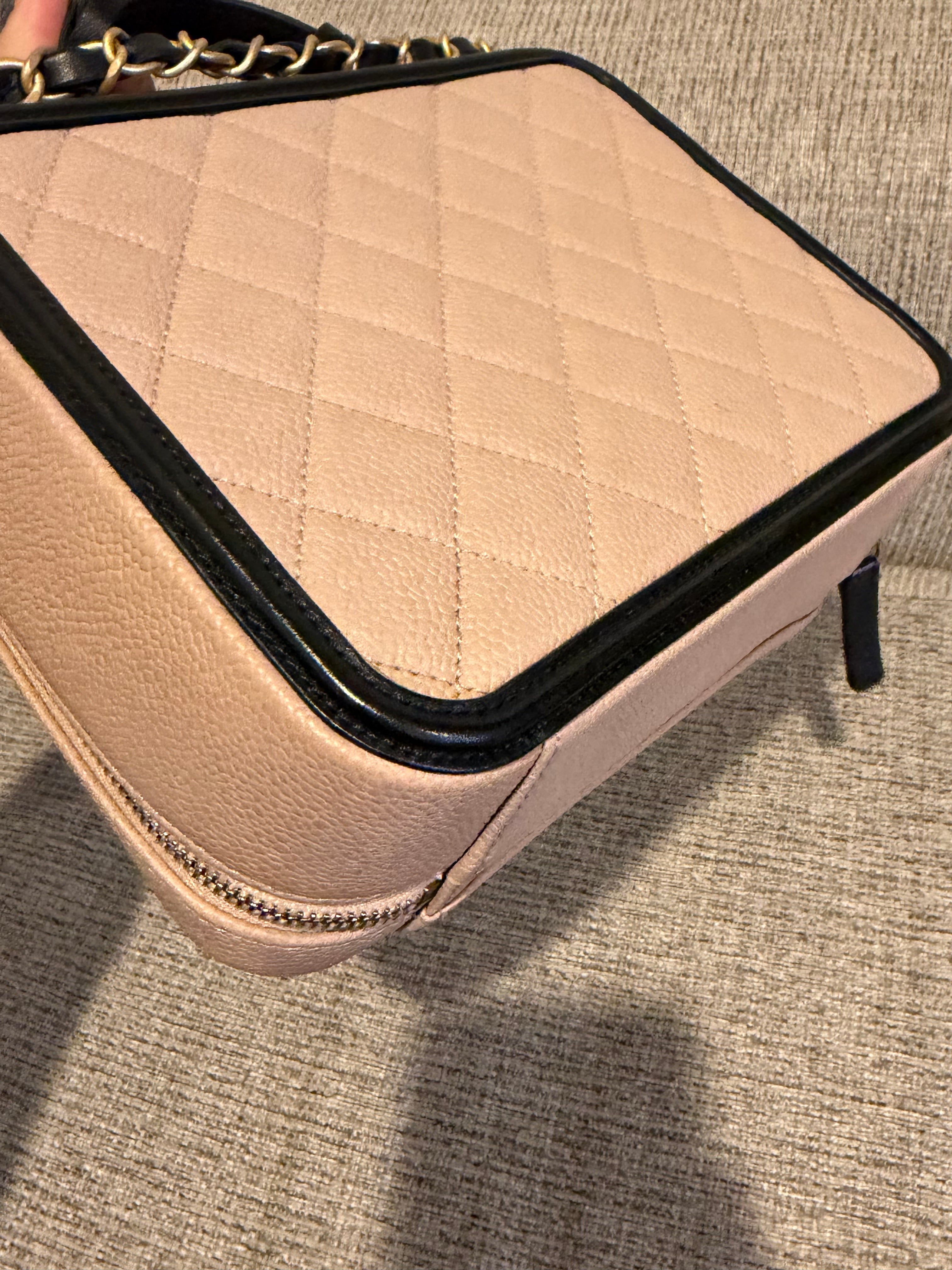 Chanel Filigree Vanity Bicolor