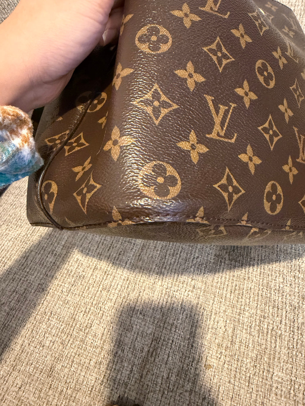 LV Neonoe Black monogram