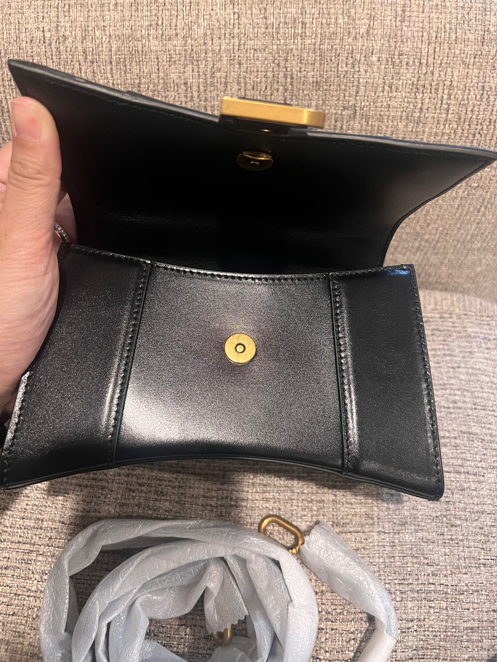 Balenciaga Hourglass XS