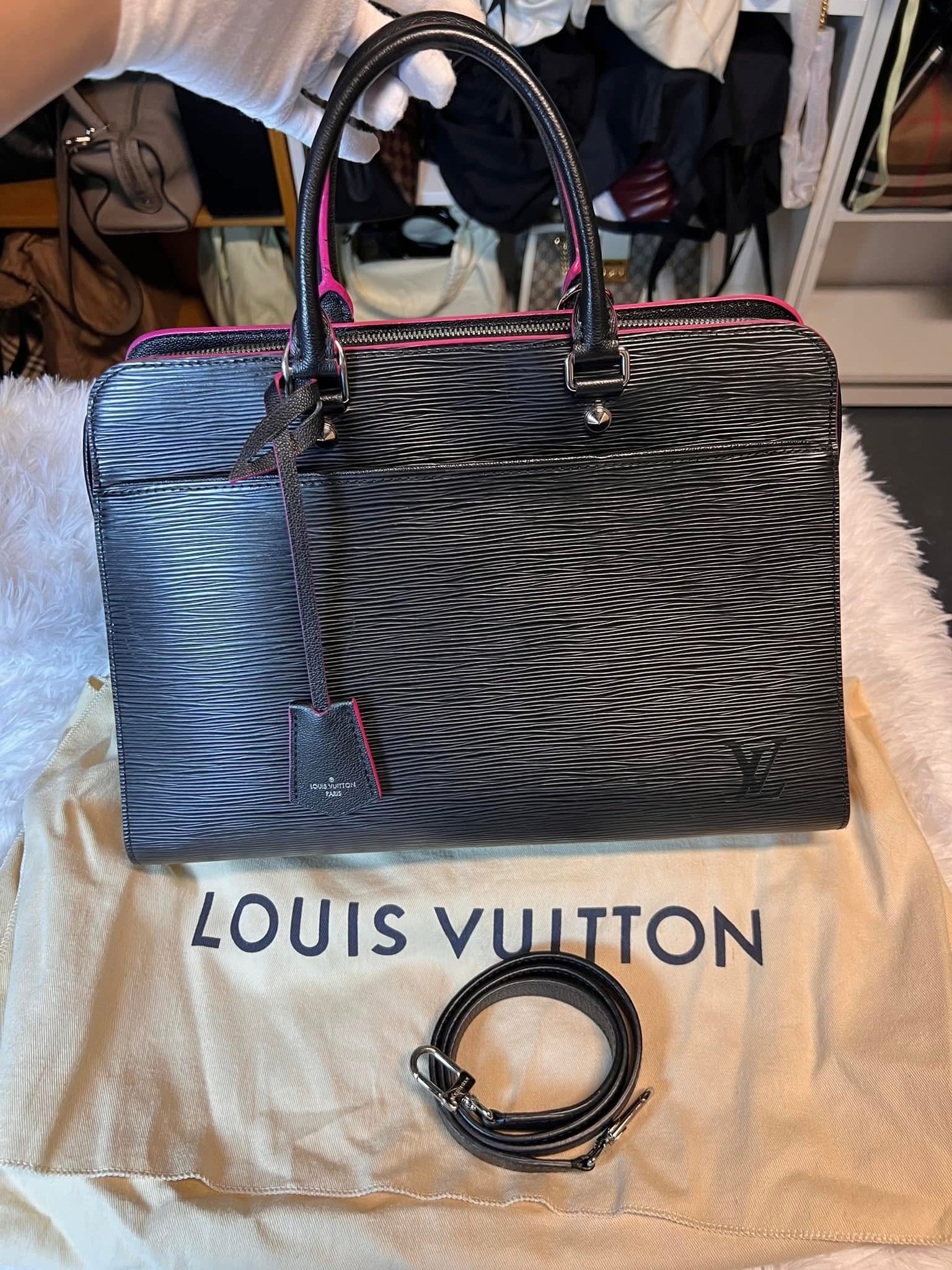 Louis Vuitton Epi Tote Bag Black