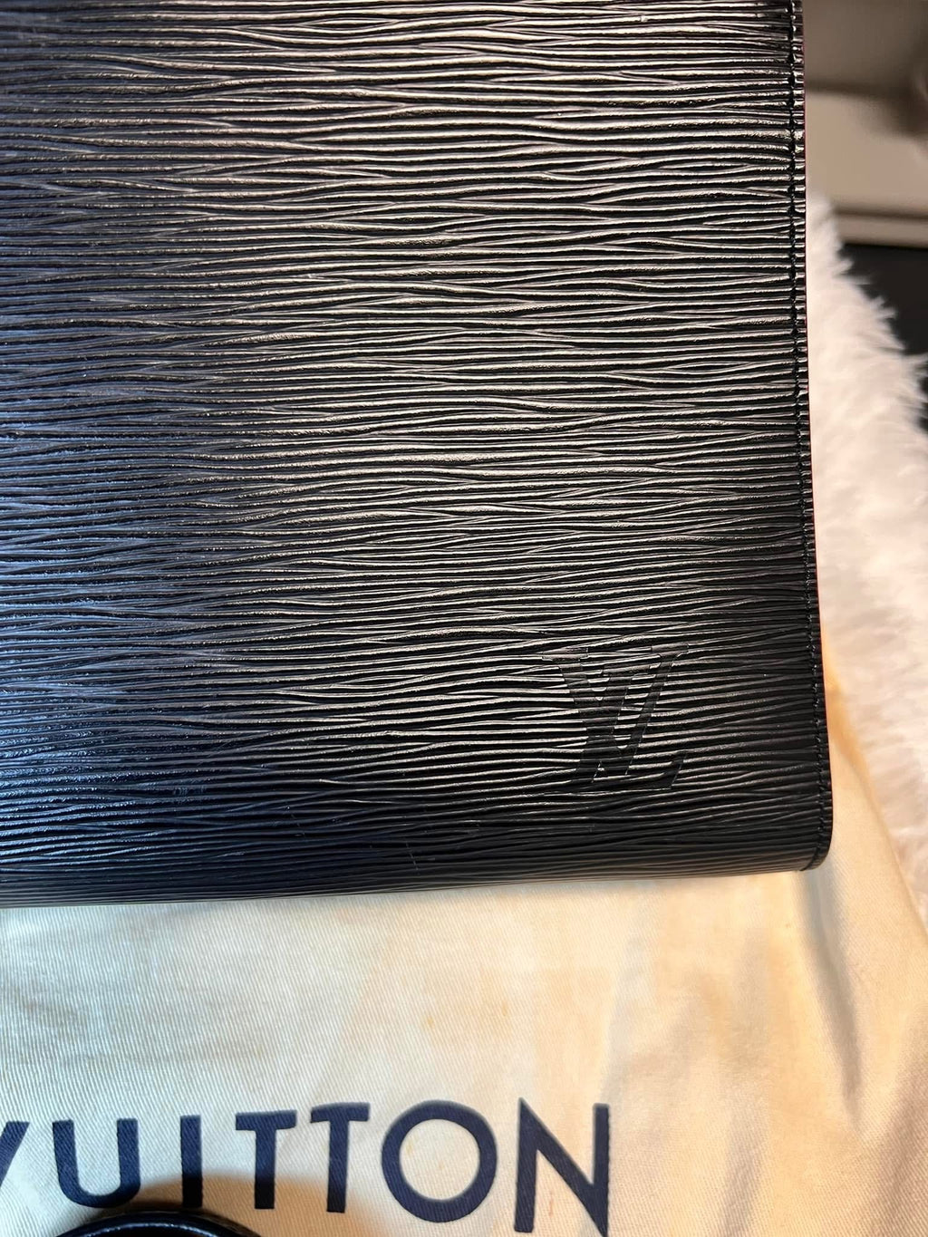 Louis Vuitton Epi Tote Bag Black