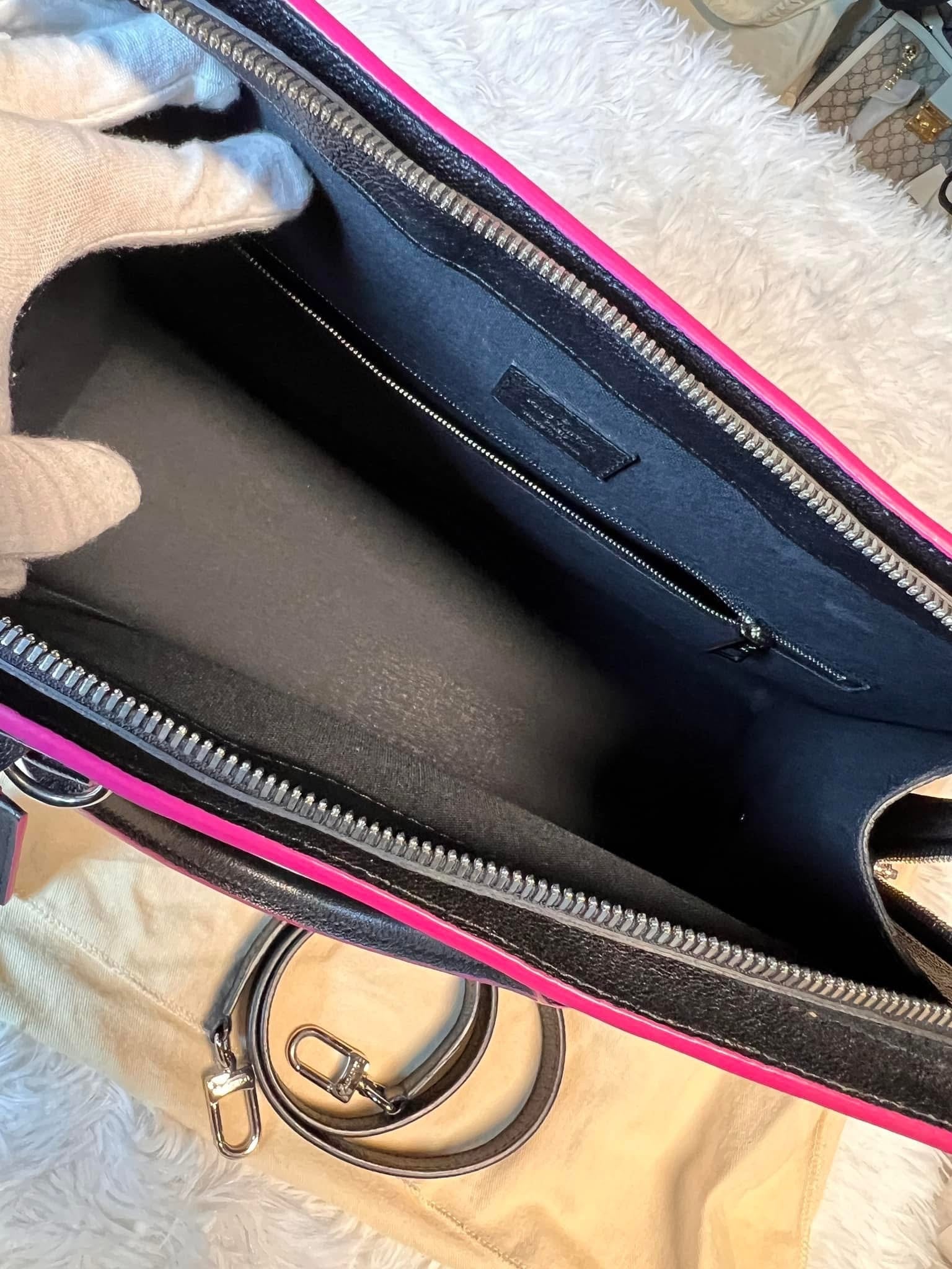 Louis Vuitton Epi Tote Bag Black