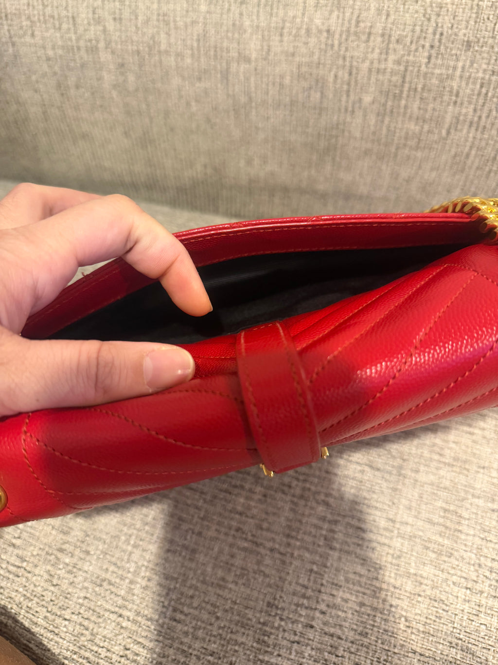 YSL Envelope Medium Red GHW