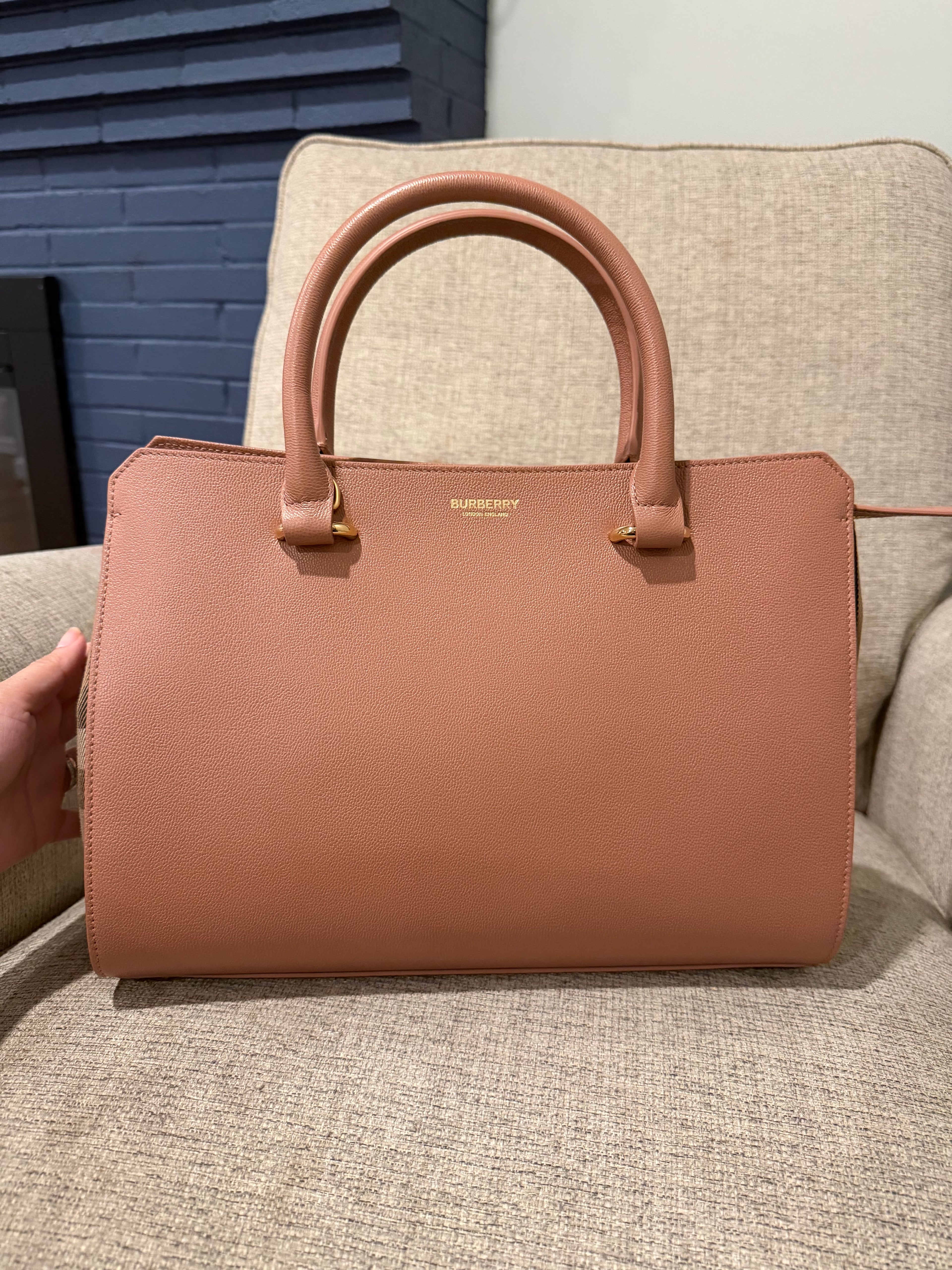 Burberry Tote Rose