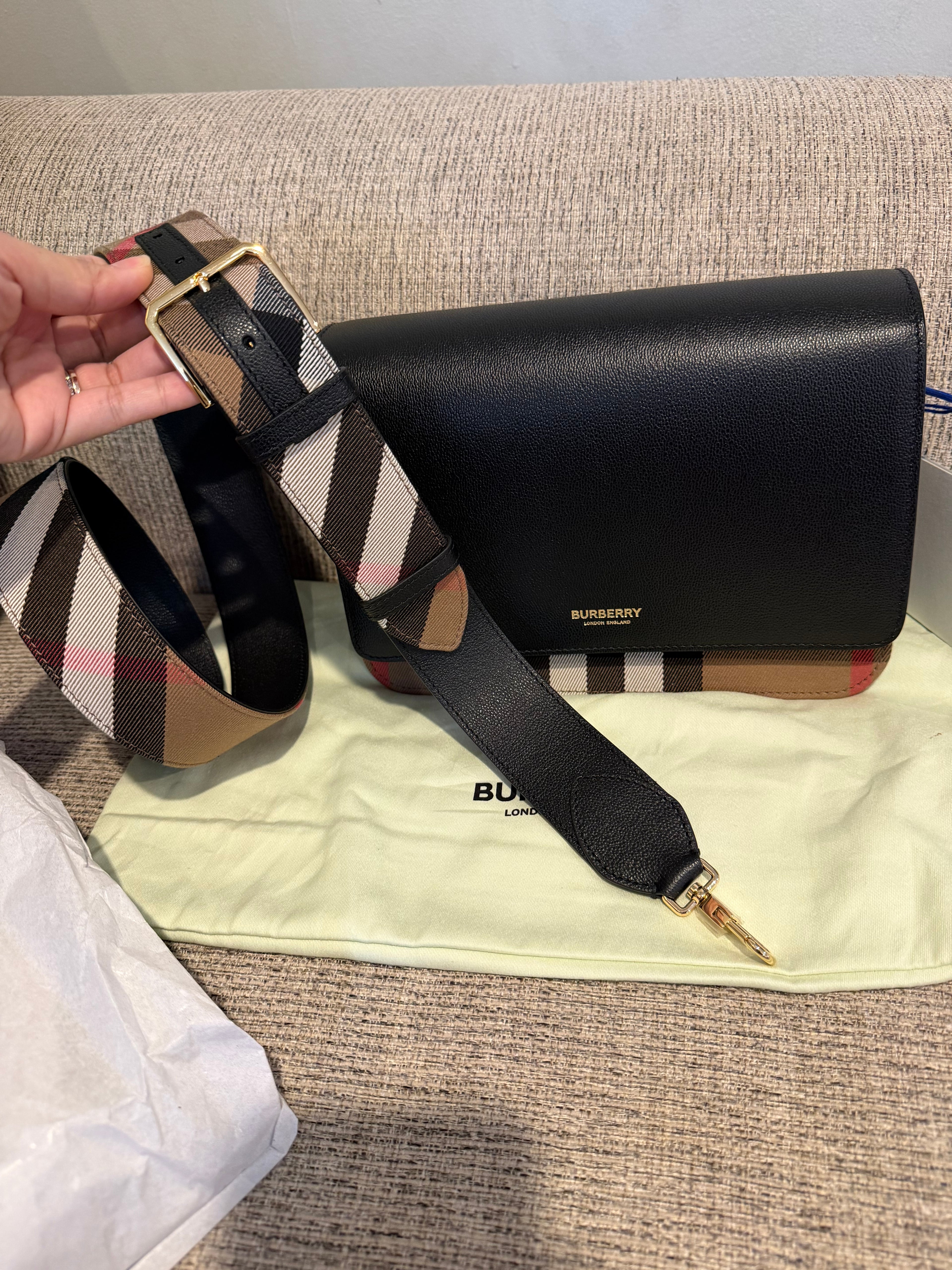 Burberry Medium Crossbody Black