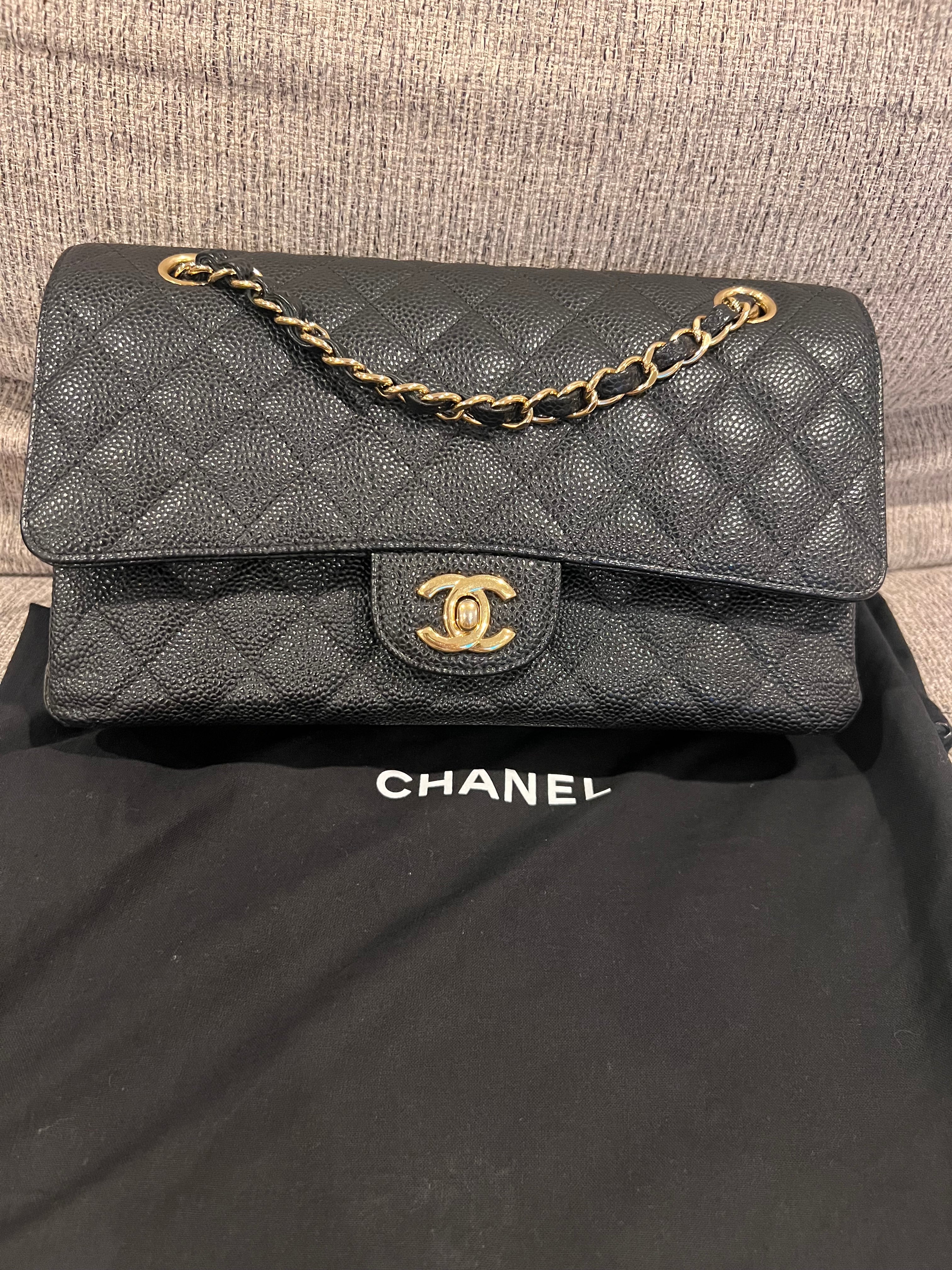 Chanel Double Flap Medium Caviar GHW