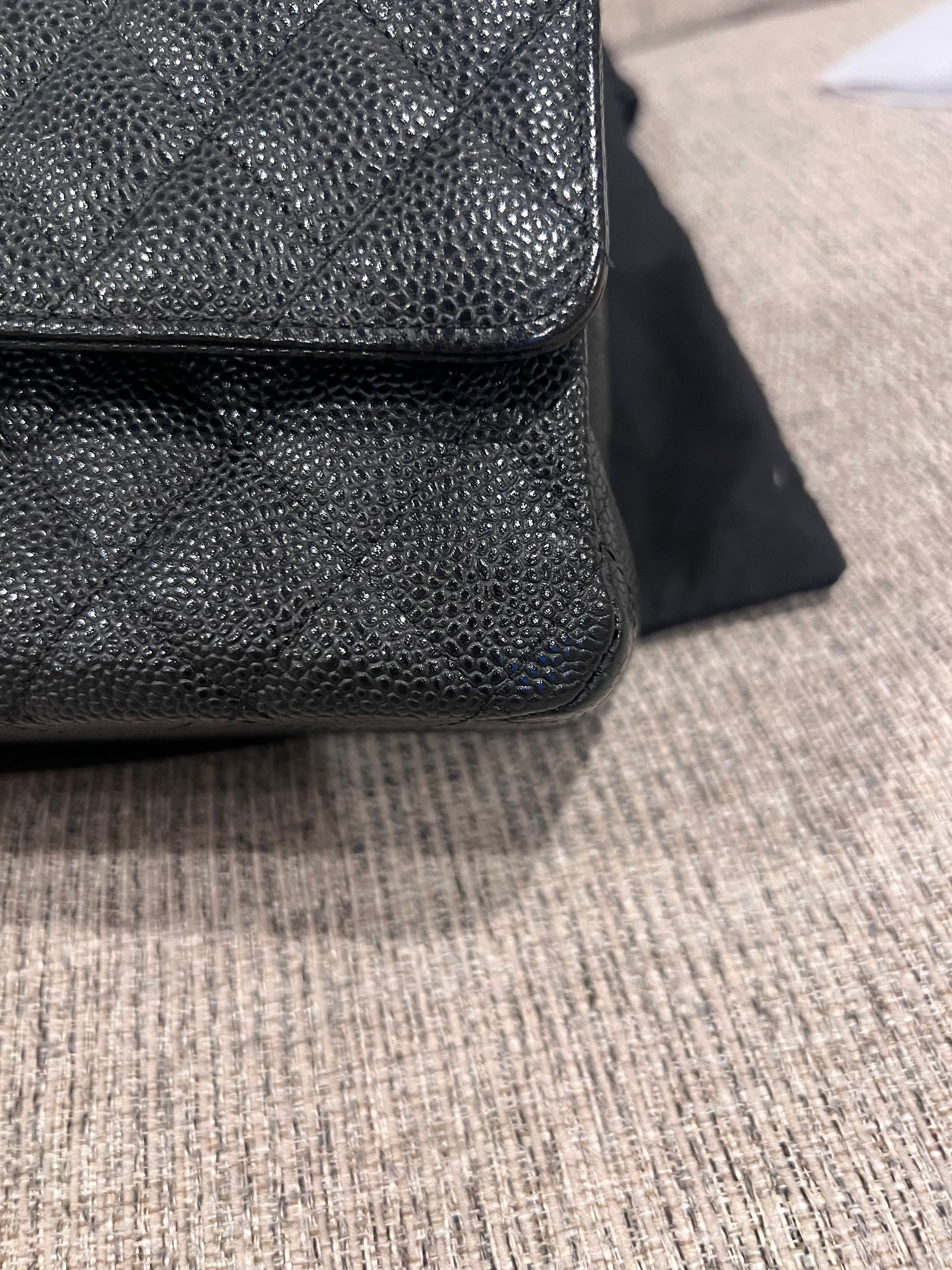 Chanel Double Flap Medium Caviar GHW