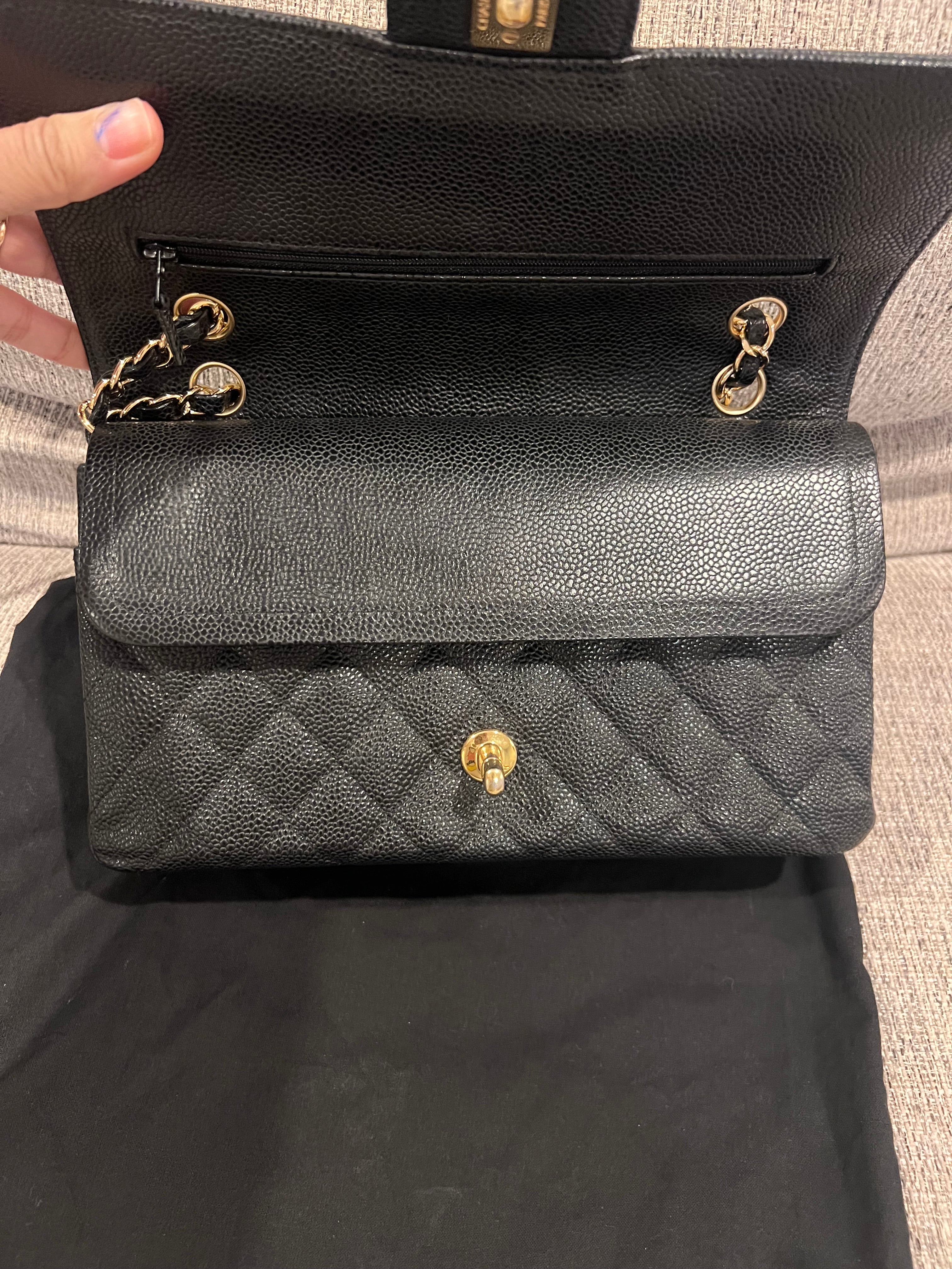 Chanel Double Flap Medium Caviar GHW
