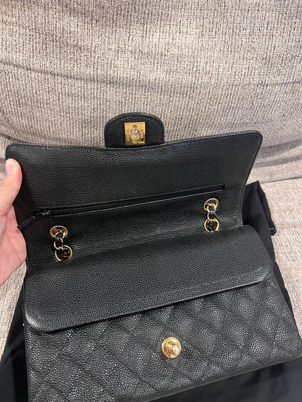 Chanel Double Flap Medium Caviar GHW