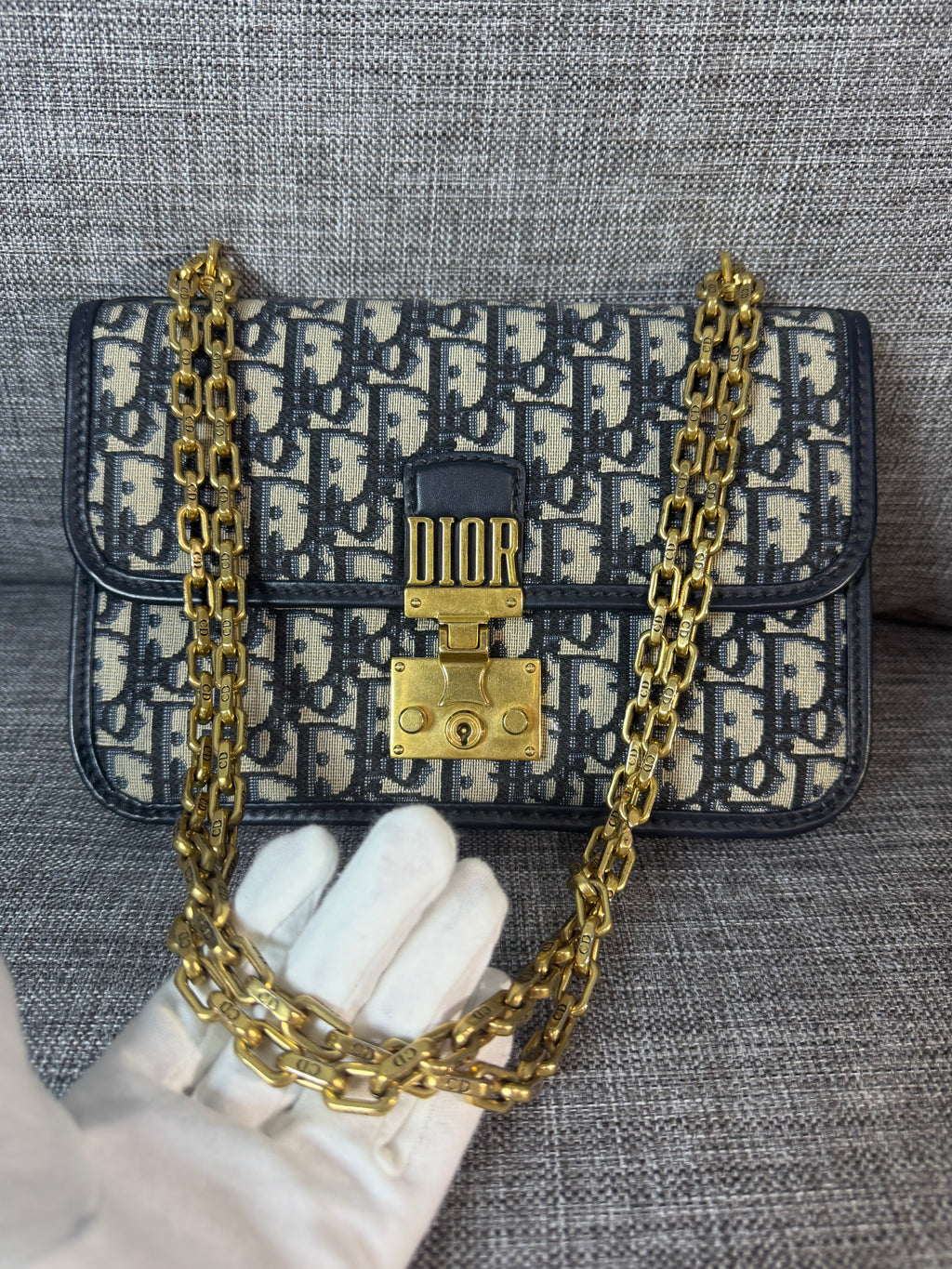 Dior