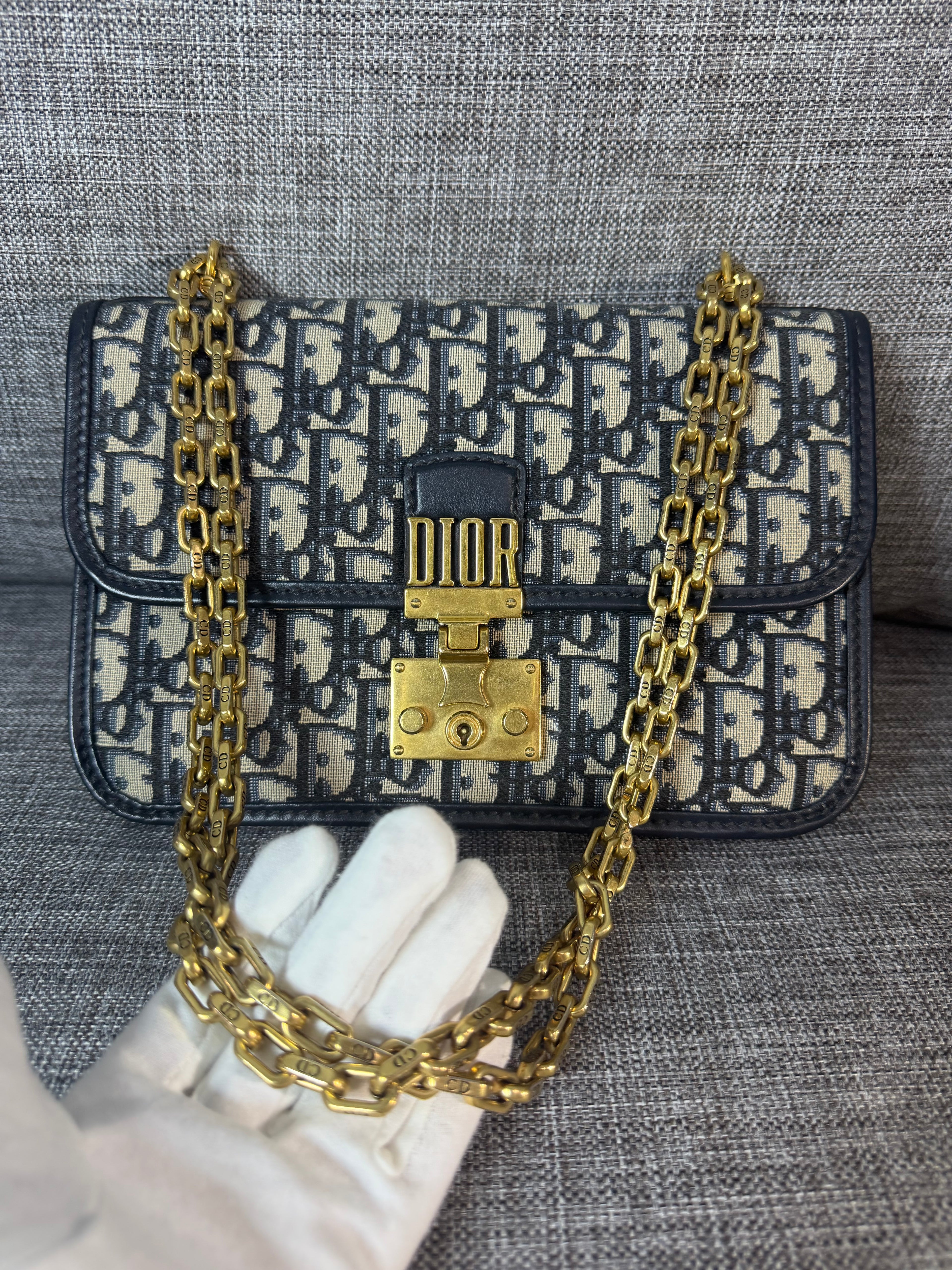 Dior