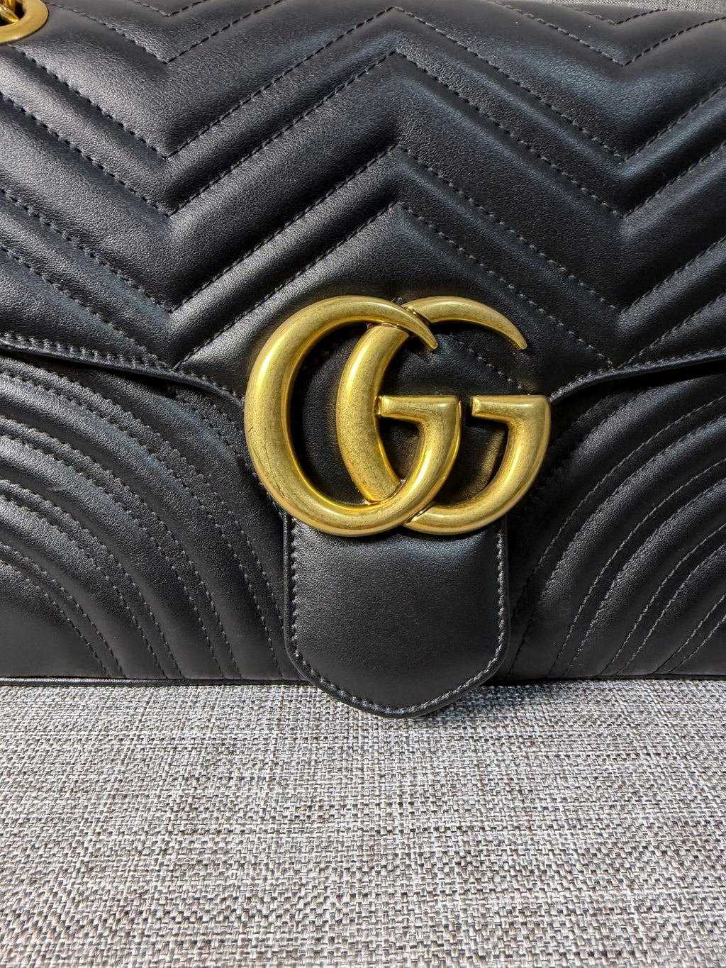 Gucci Marmont Black Medium