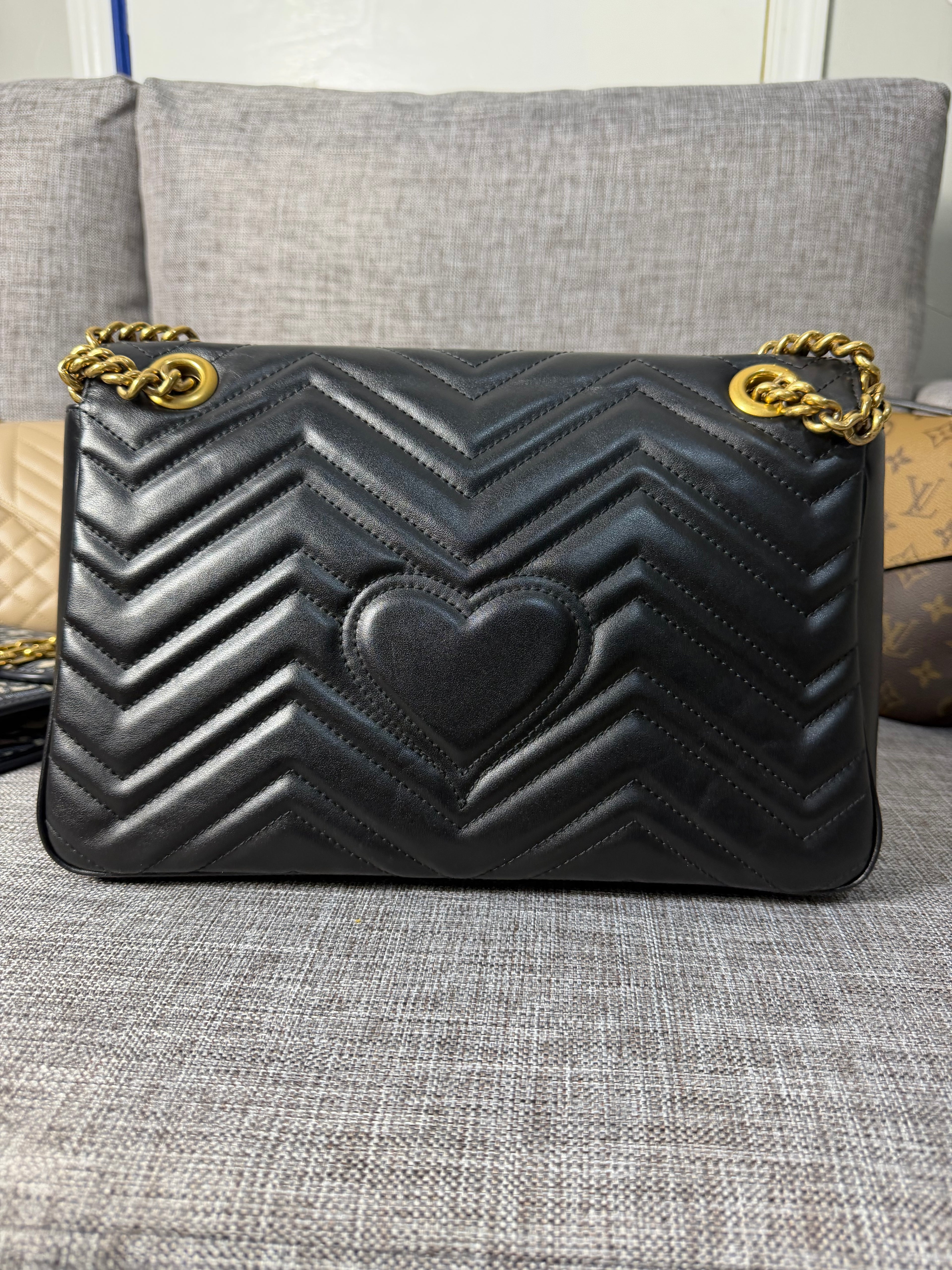 Gucci Marmont Black Medium