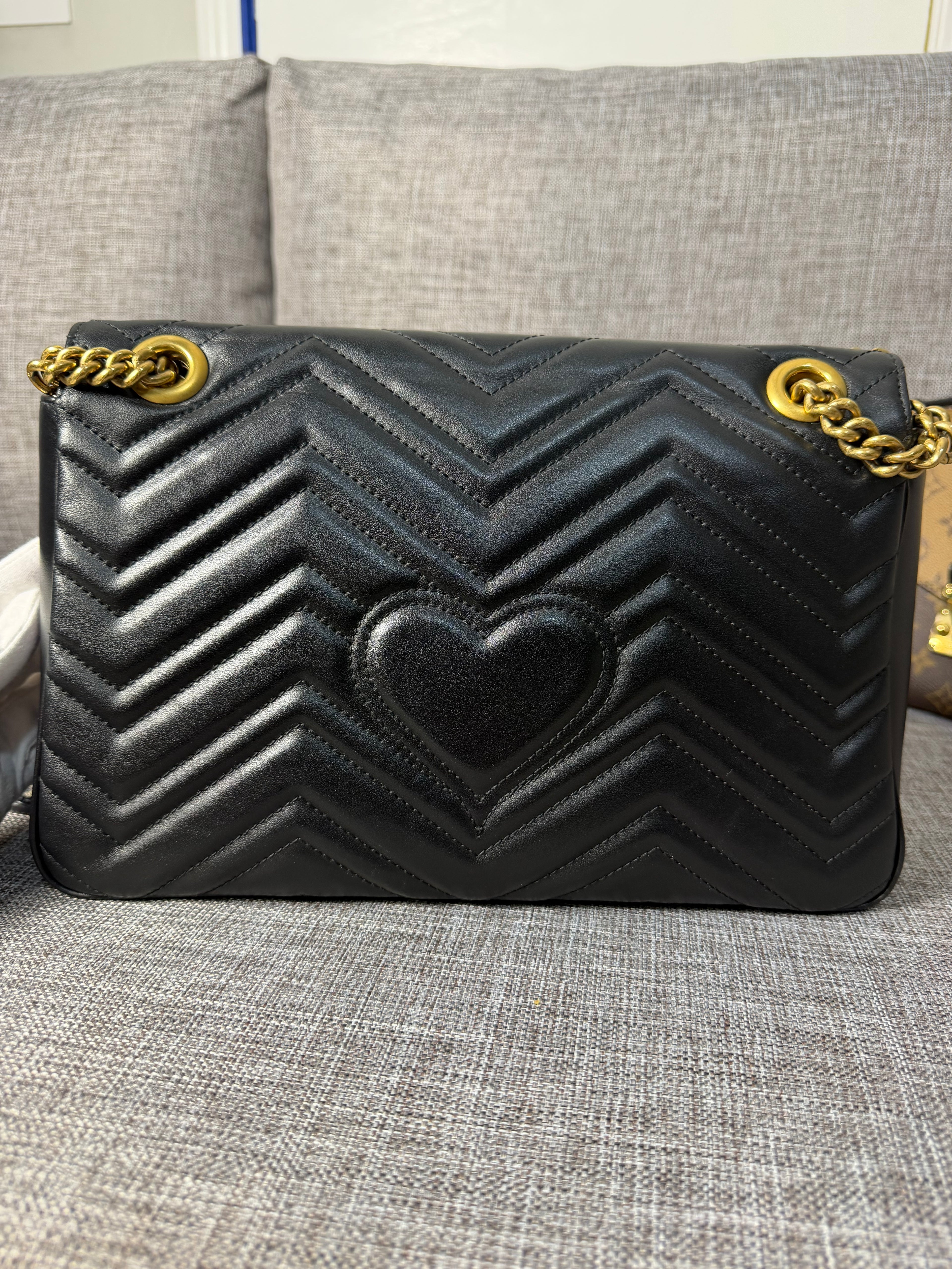 Gucci Marmont Black Medium