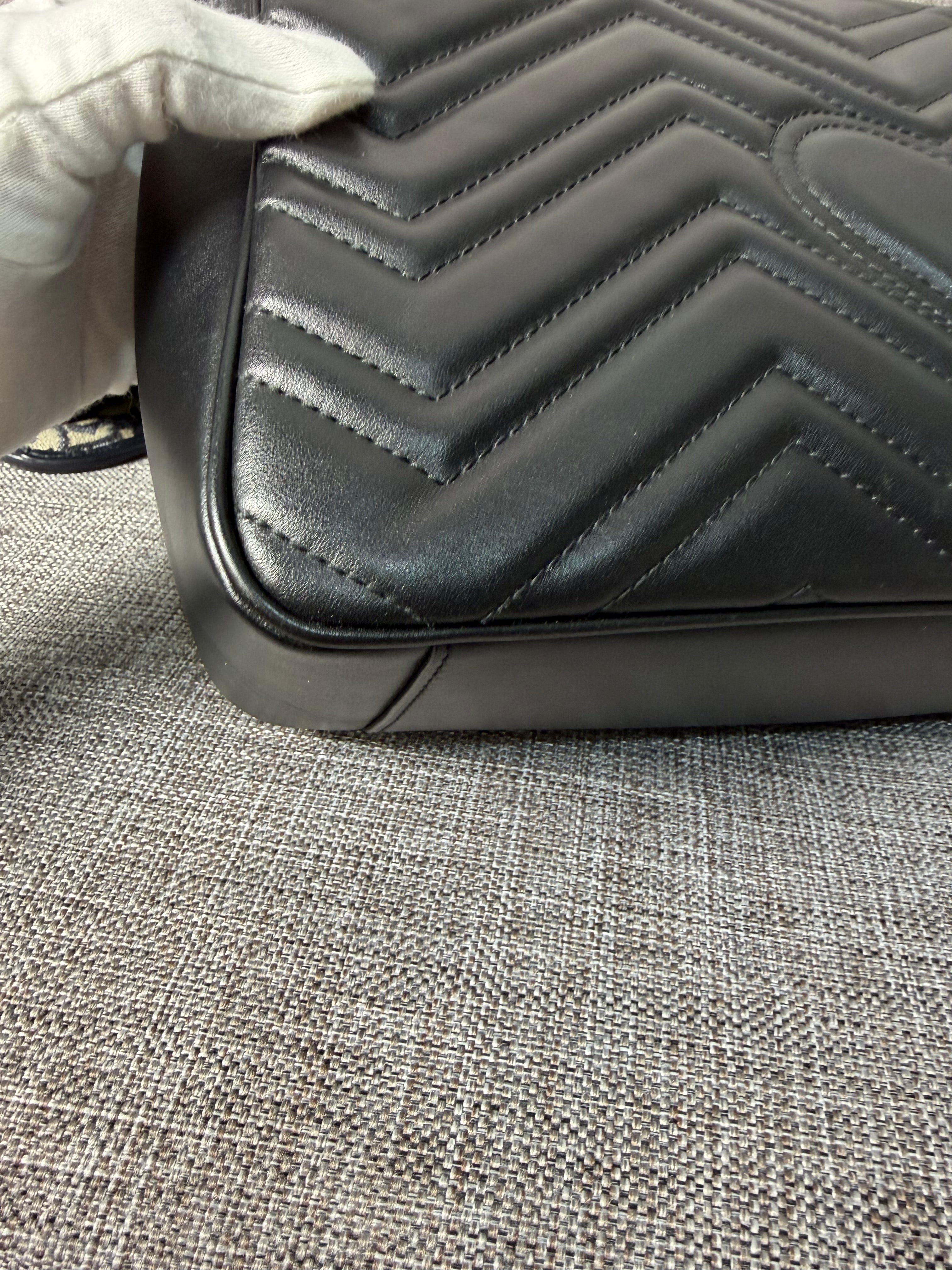 Gucci Marmont Black Medium