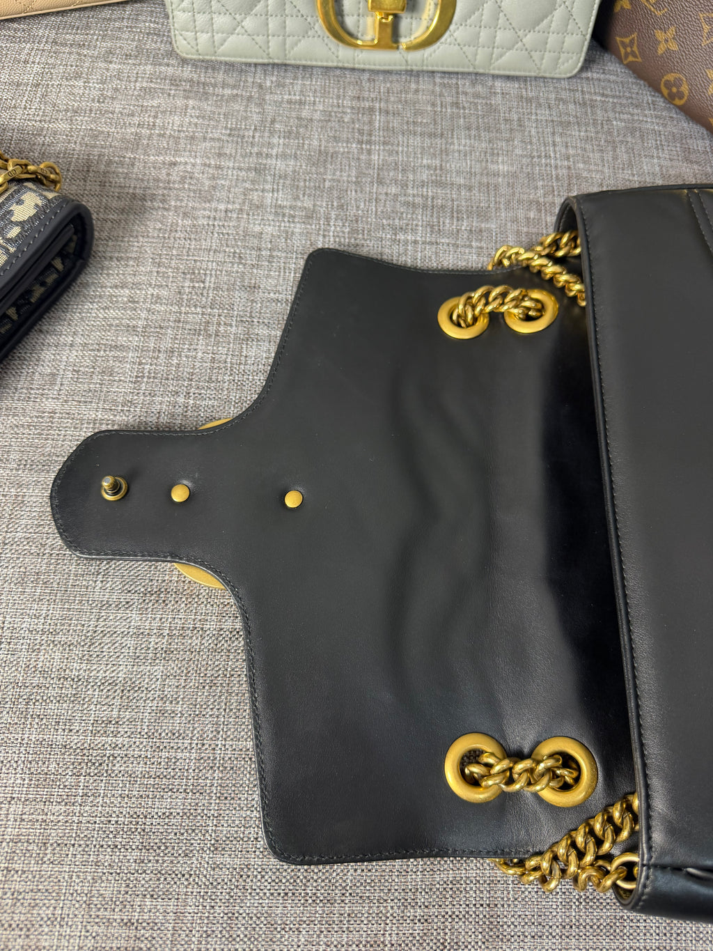 Gucci Marmont Black Medium