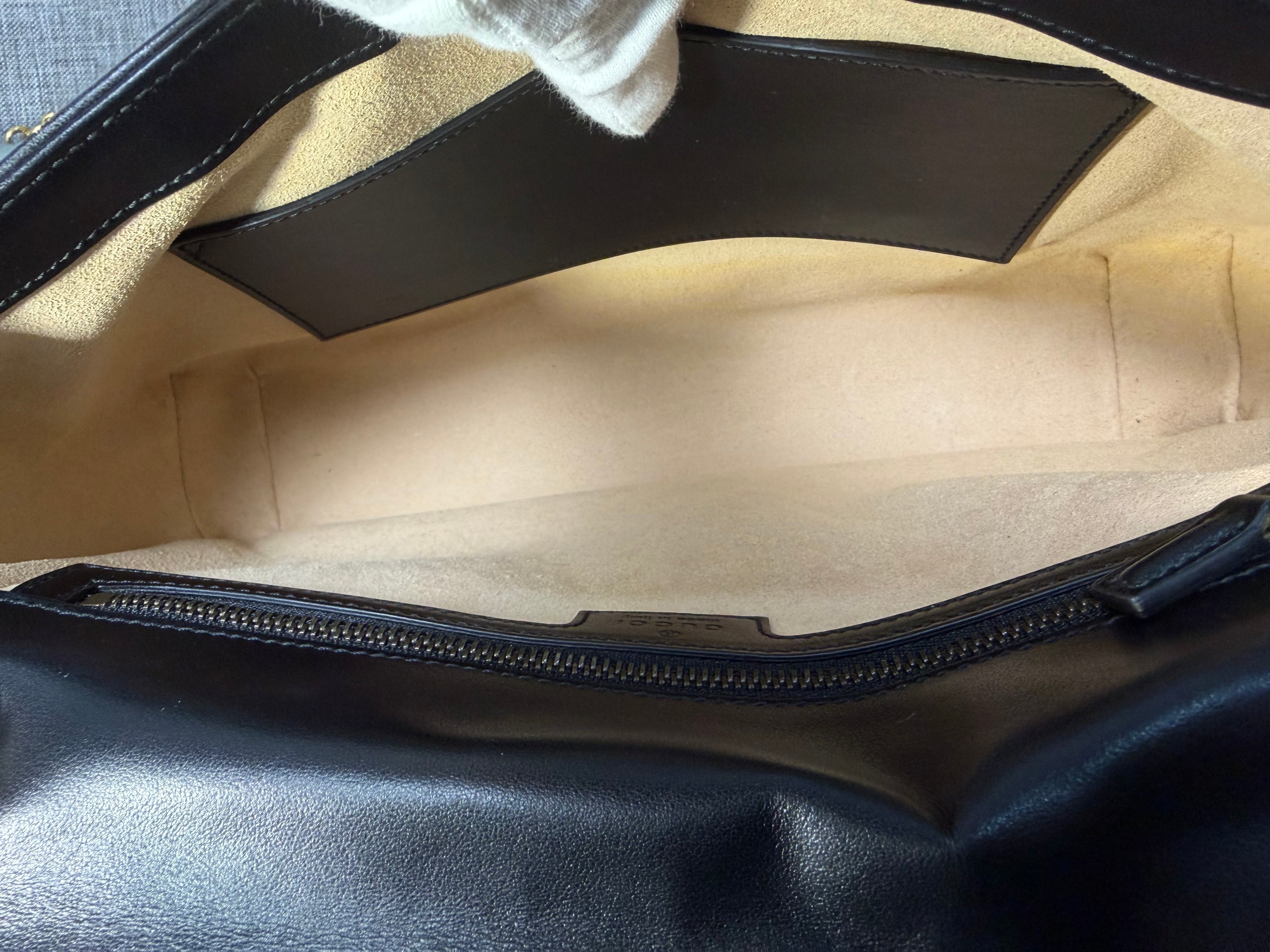 Gucci Marmont Black Medium