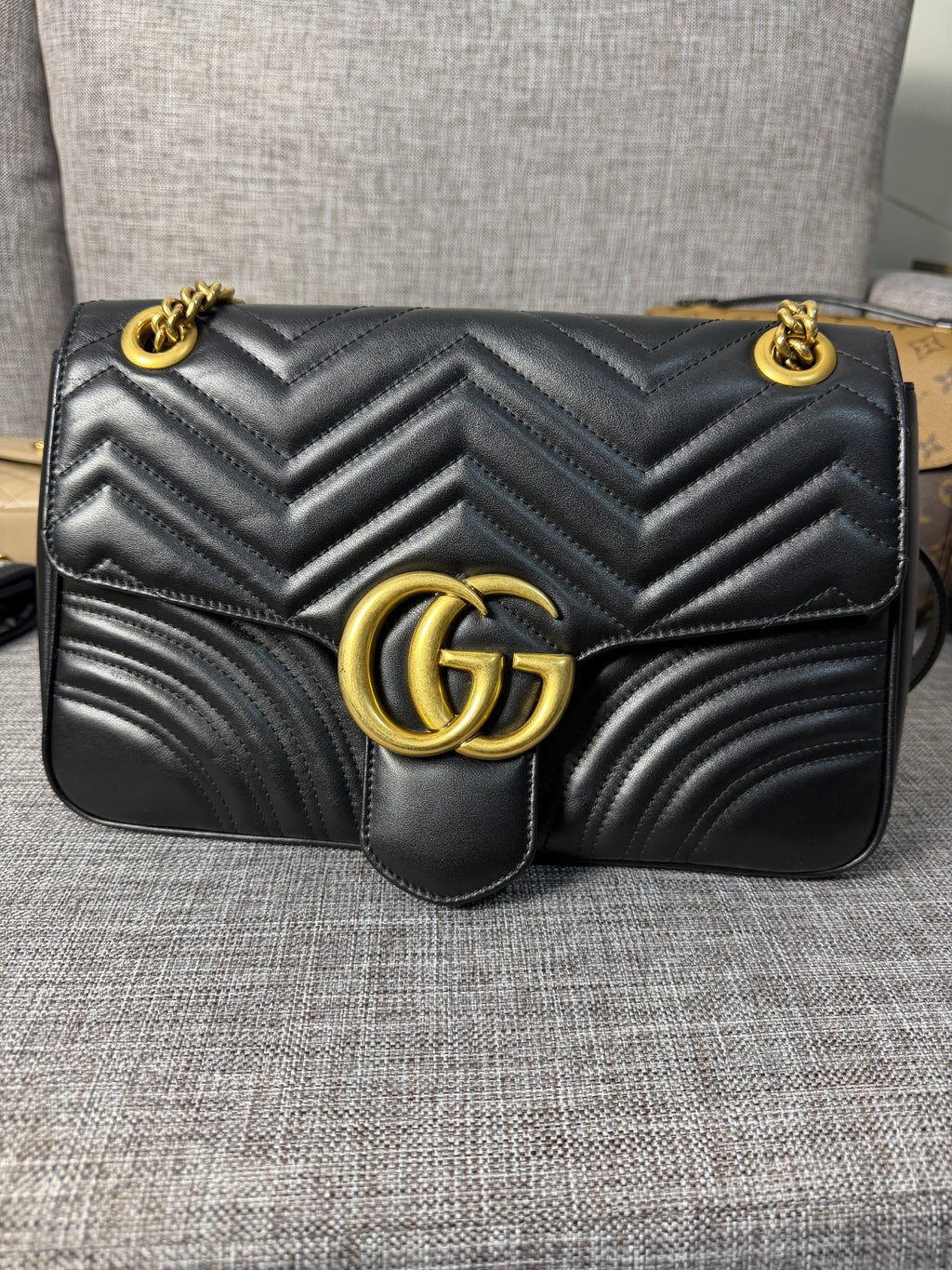 Gucci Marmont Black Medium